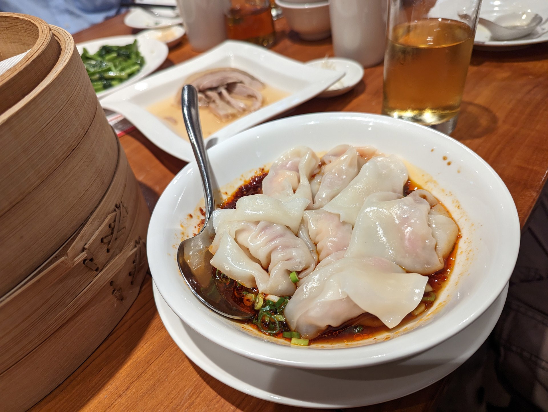 台湾に行ったらうまいものを好きなだけ食べたい！