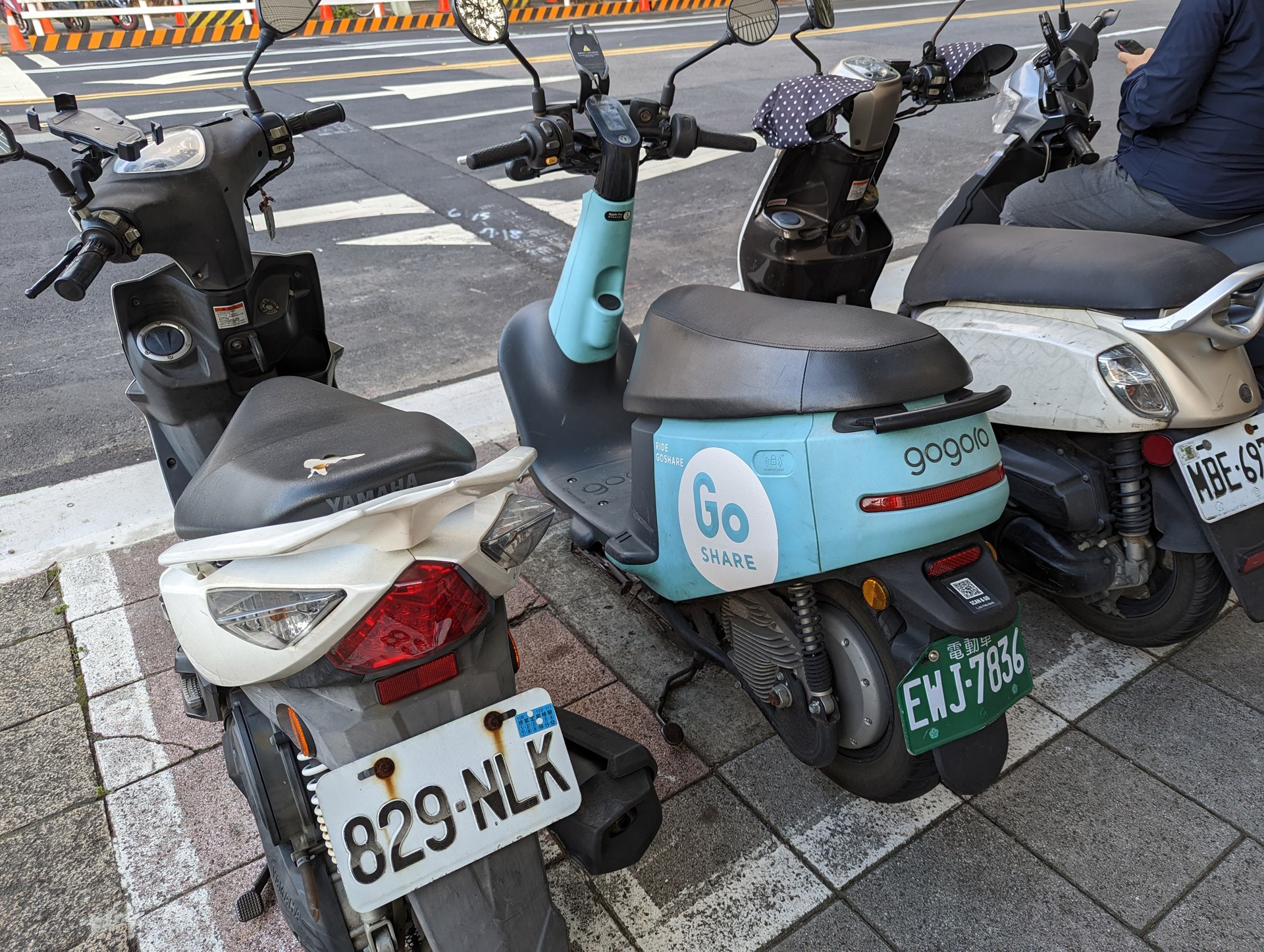 あと現地ではシェアスクーターも走っていた。さすがに日本では流行らないだろうな……