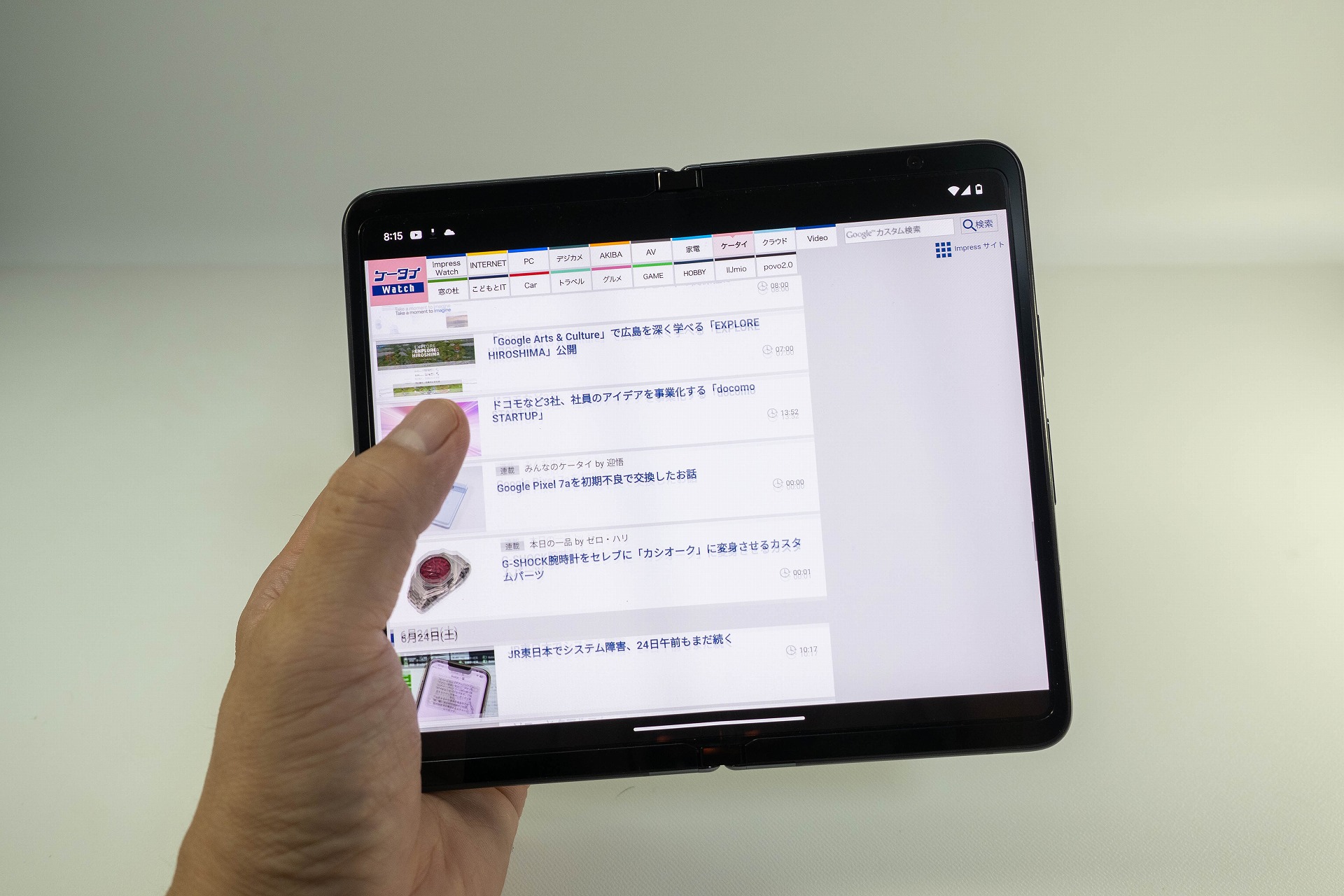 リフレッシュレートも高く、スクロールなどは滑らか