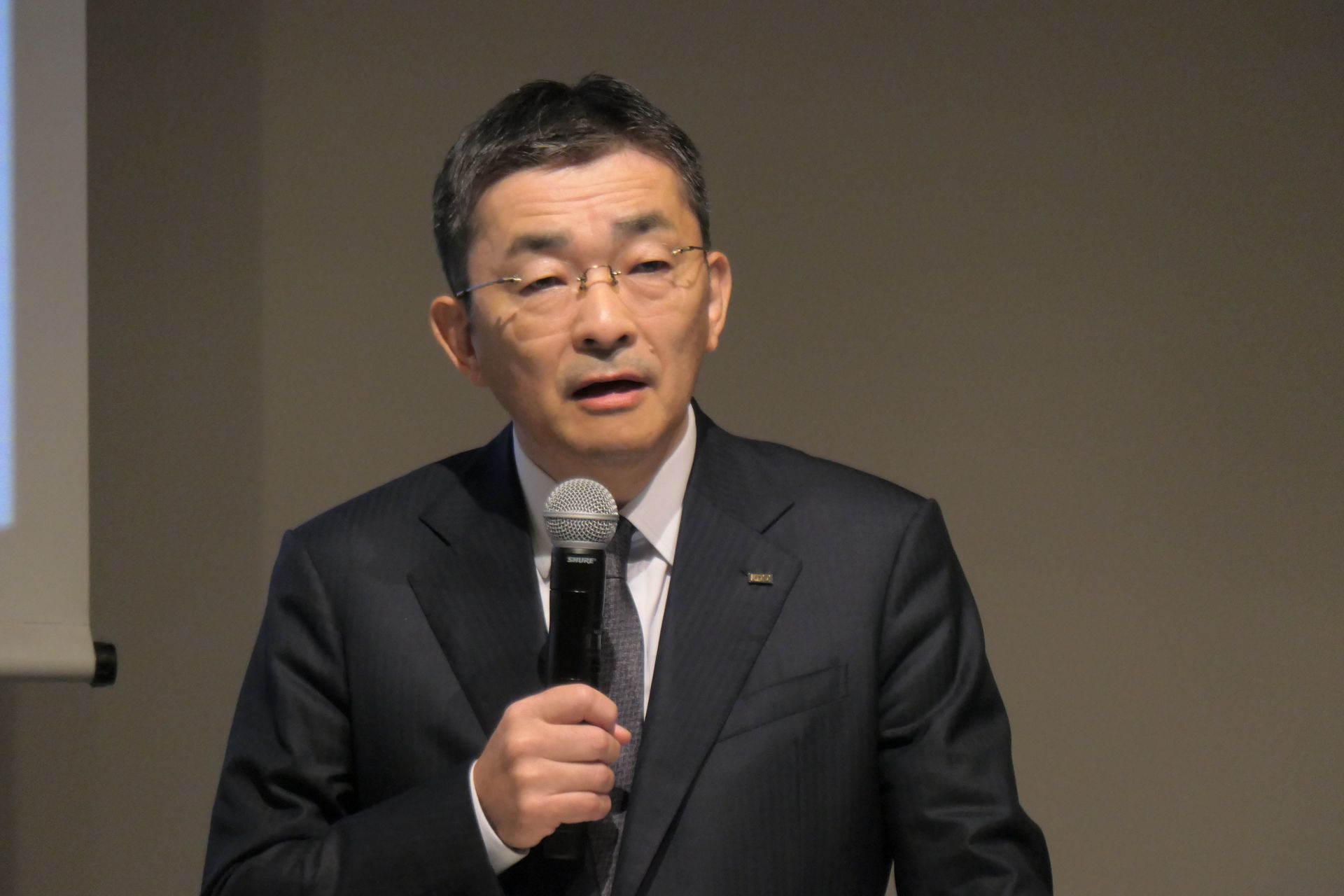 KDDIの髙橋誠代表取締役社長（2022年7月撮影）