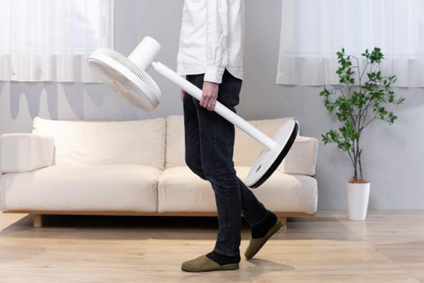 「Amazon プライムデー」でプラススタイルが出品（写真は「+Style 扇風機」）