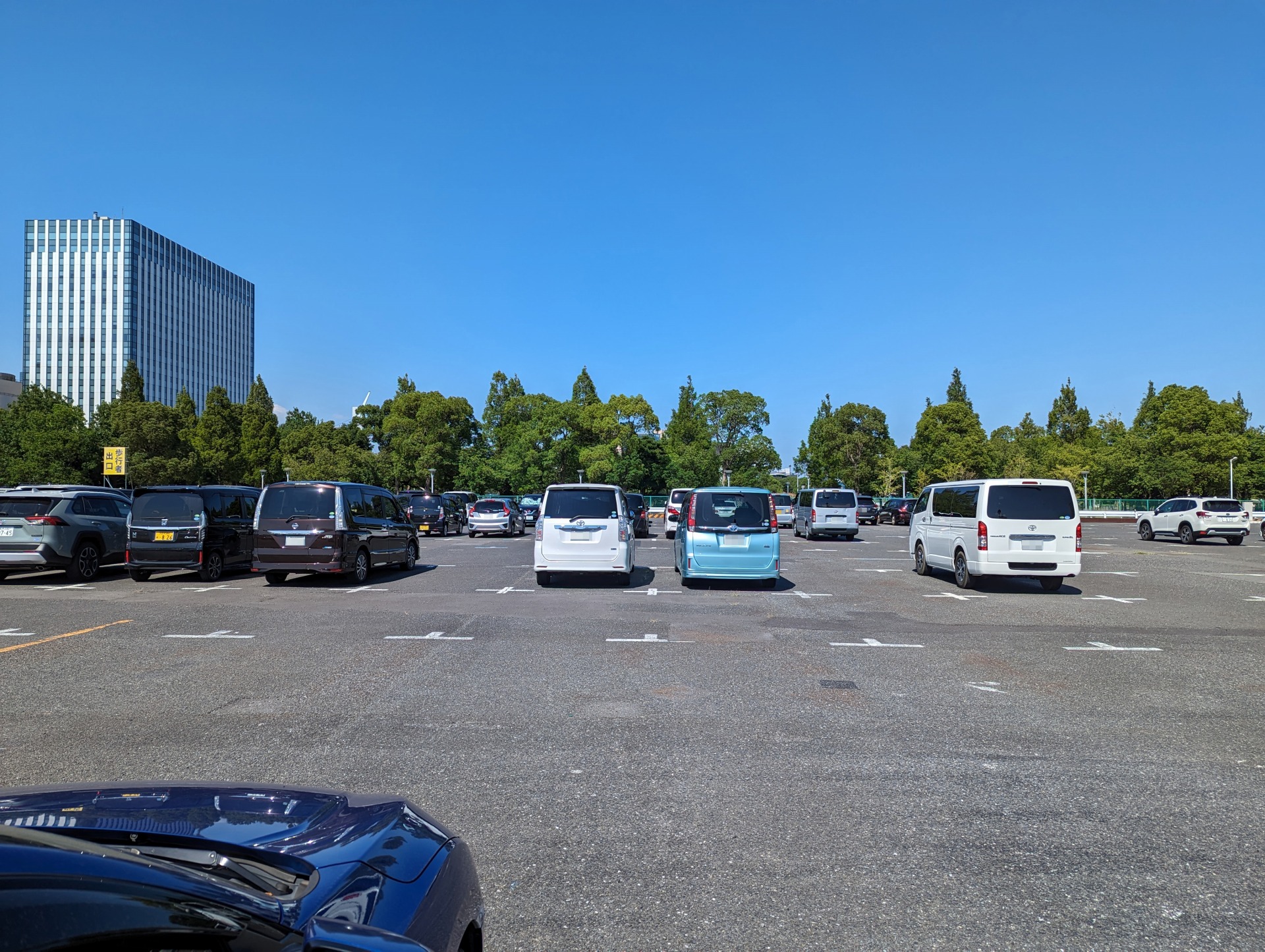 目標物になりそうなものを四方八方撮影しておくのも、原始的ではありますが意外に効果があります