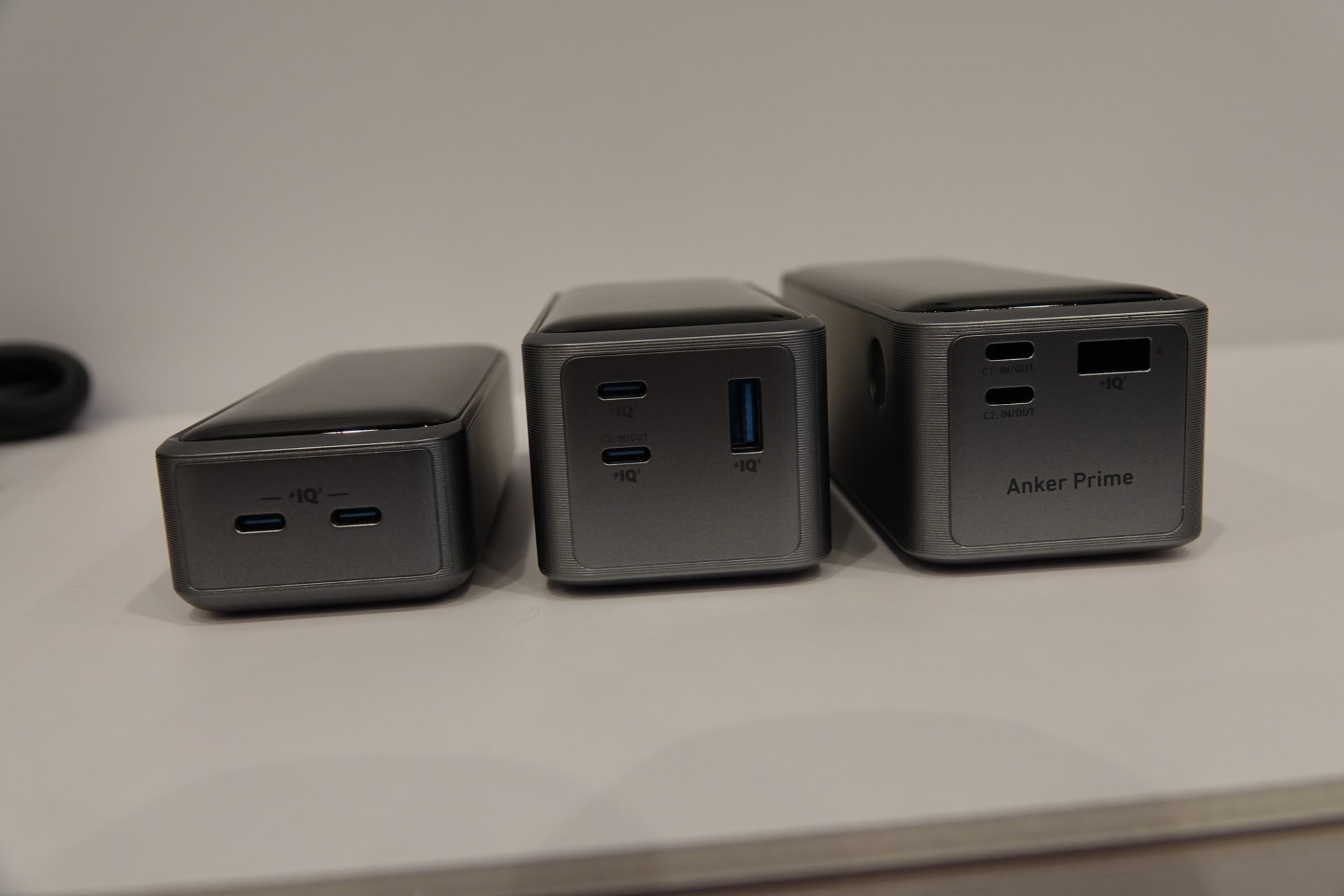 左から130W、200W、250W（250Wのみモックアップ）