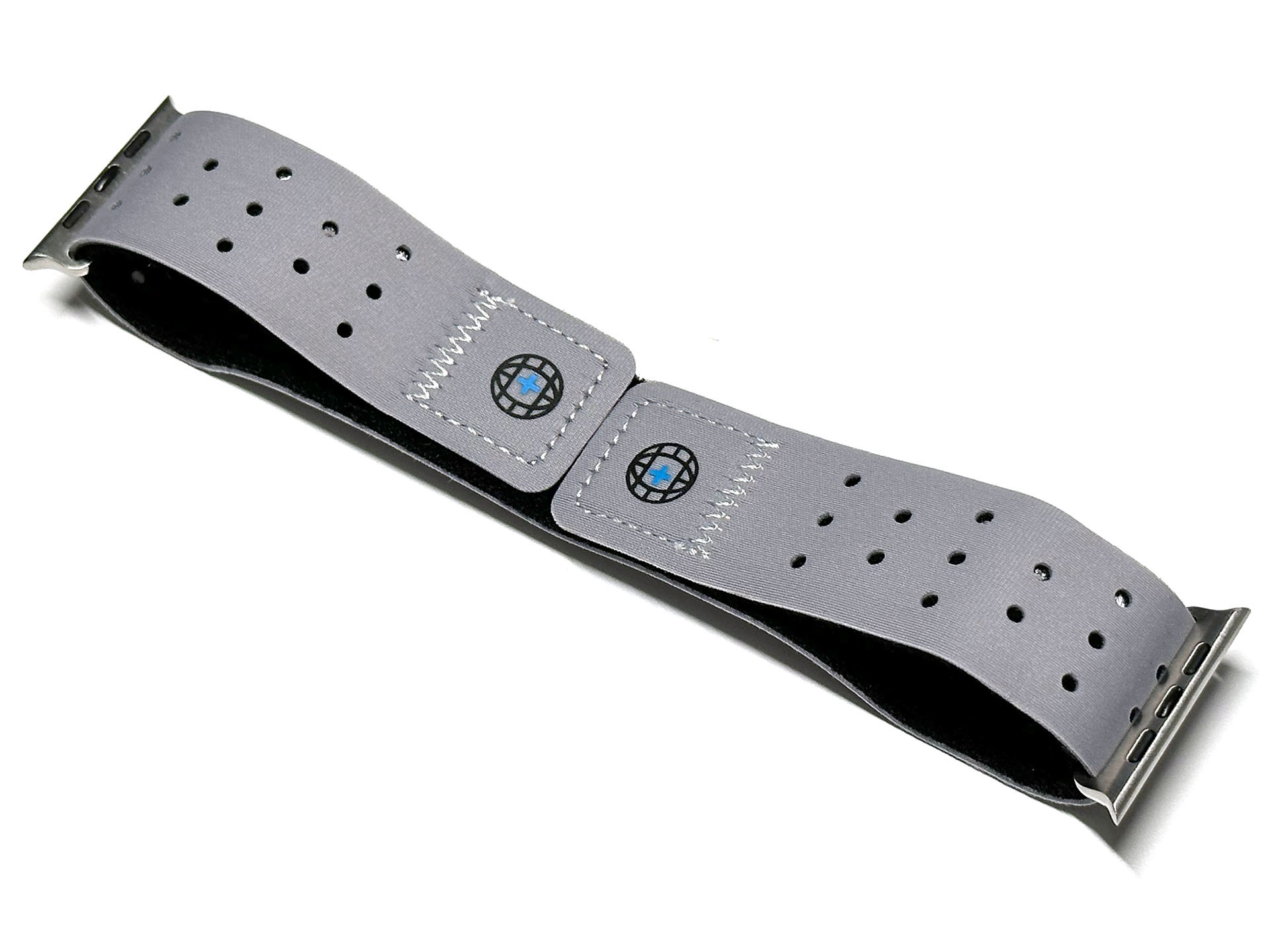 T-TAIMINGブランドのメディカルバンド。素材はライクラと布となっている。伸縮性も少しある。