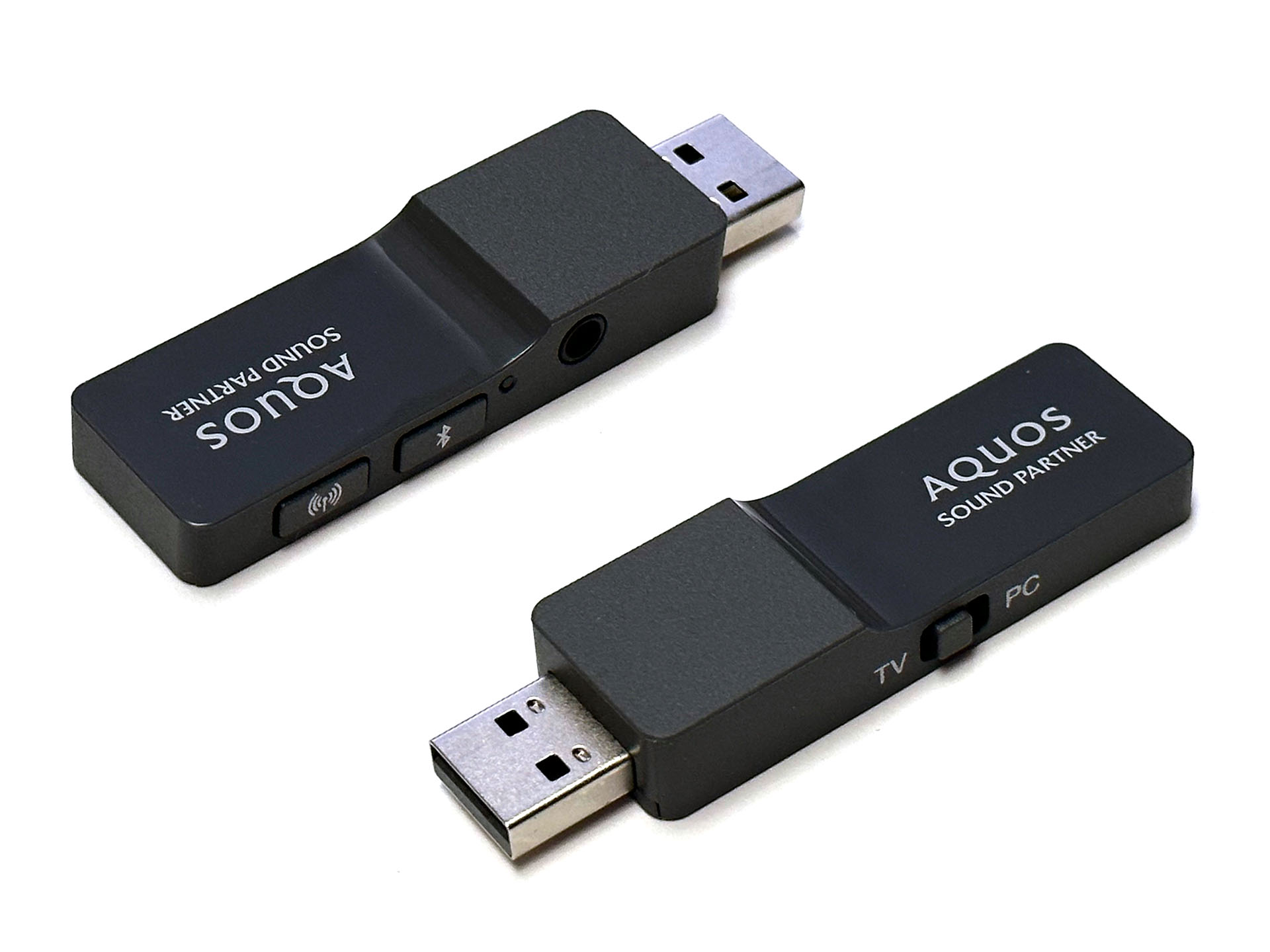 送信器はUSBドングルのようになっておりテレビやPCに接続できる。スイッチで接続先を切り換えられるようになっている。対応するオーディオコーデックはSBC/AAC/LC3で、ブロードキャストモード（LC3）にも対応している。