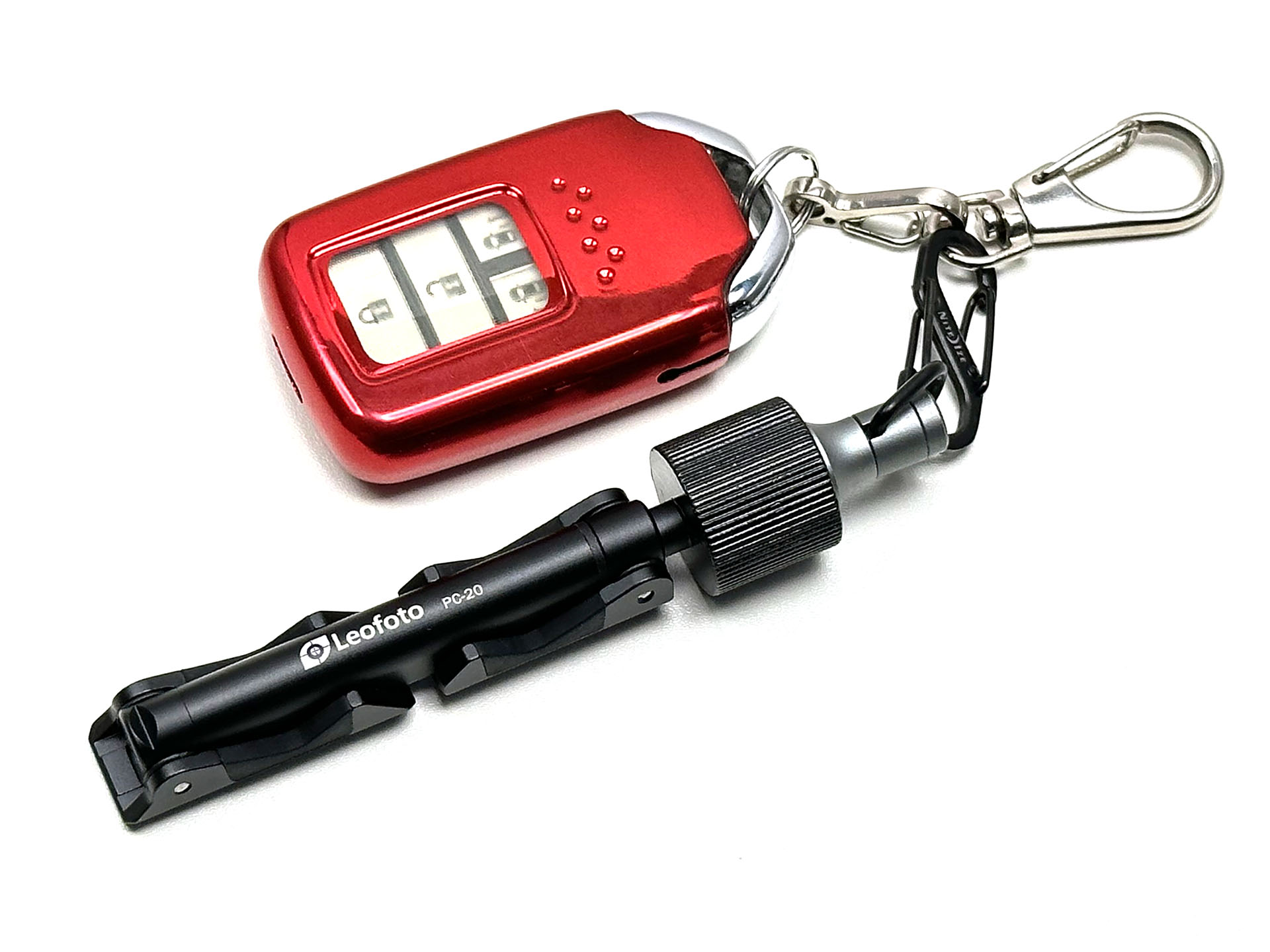 キーホルダーにつるしてみた。