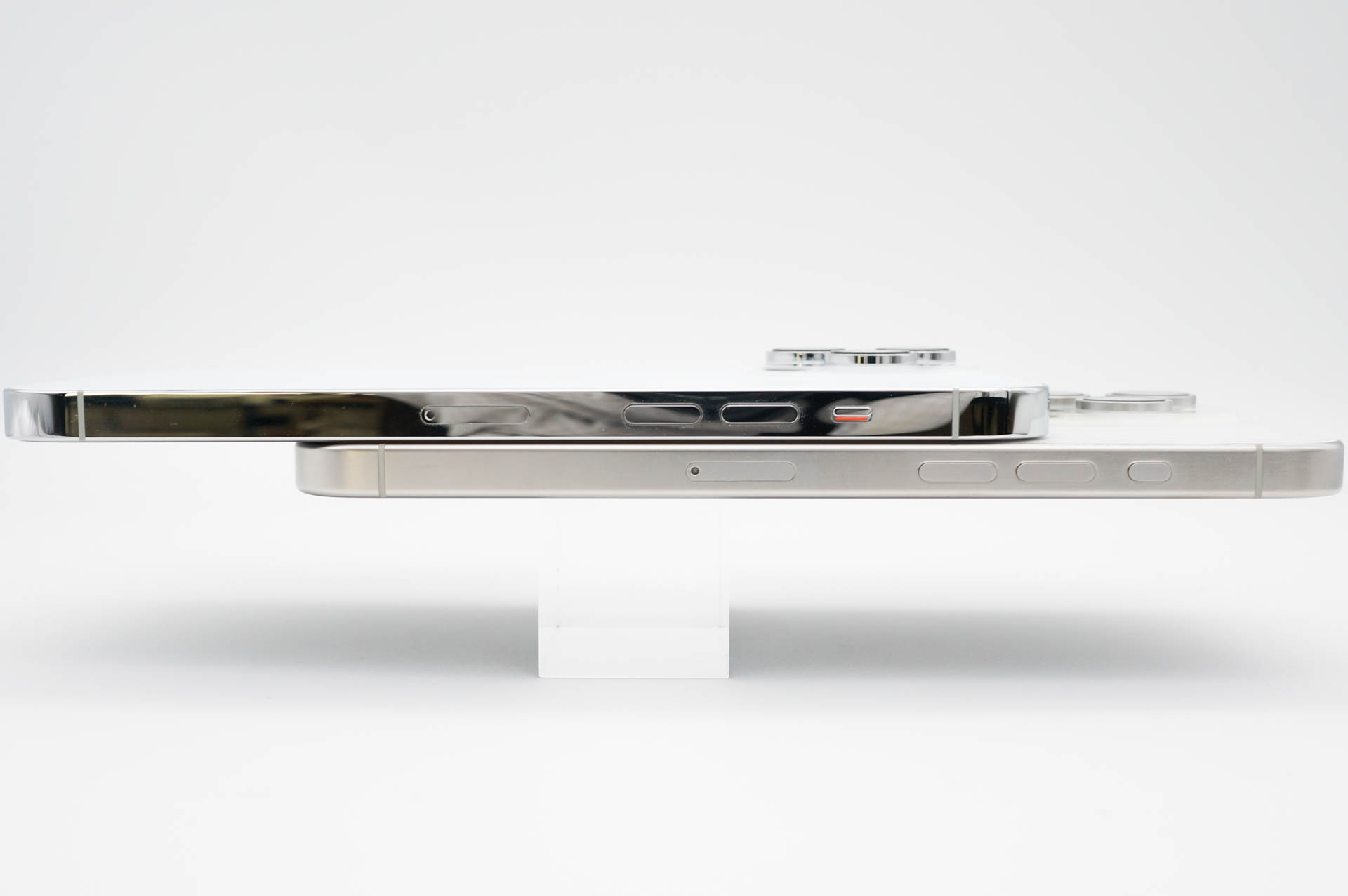 iPhone 15のProモデルはスライドスイッチが廃止され、アクションボタンに変更された