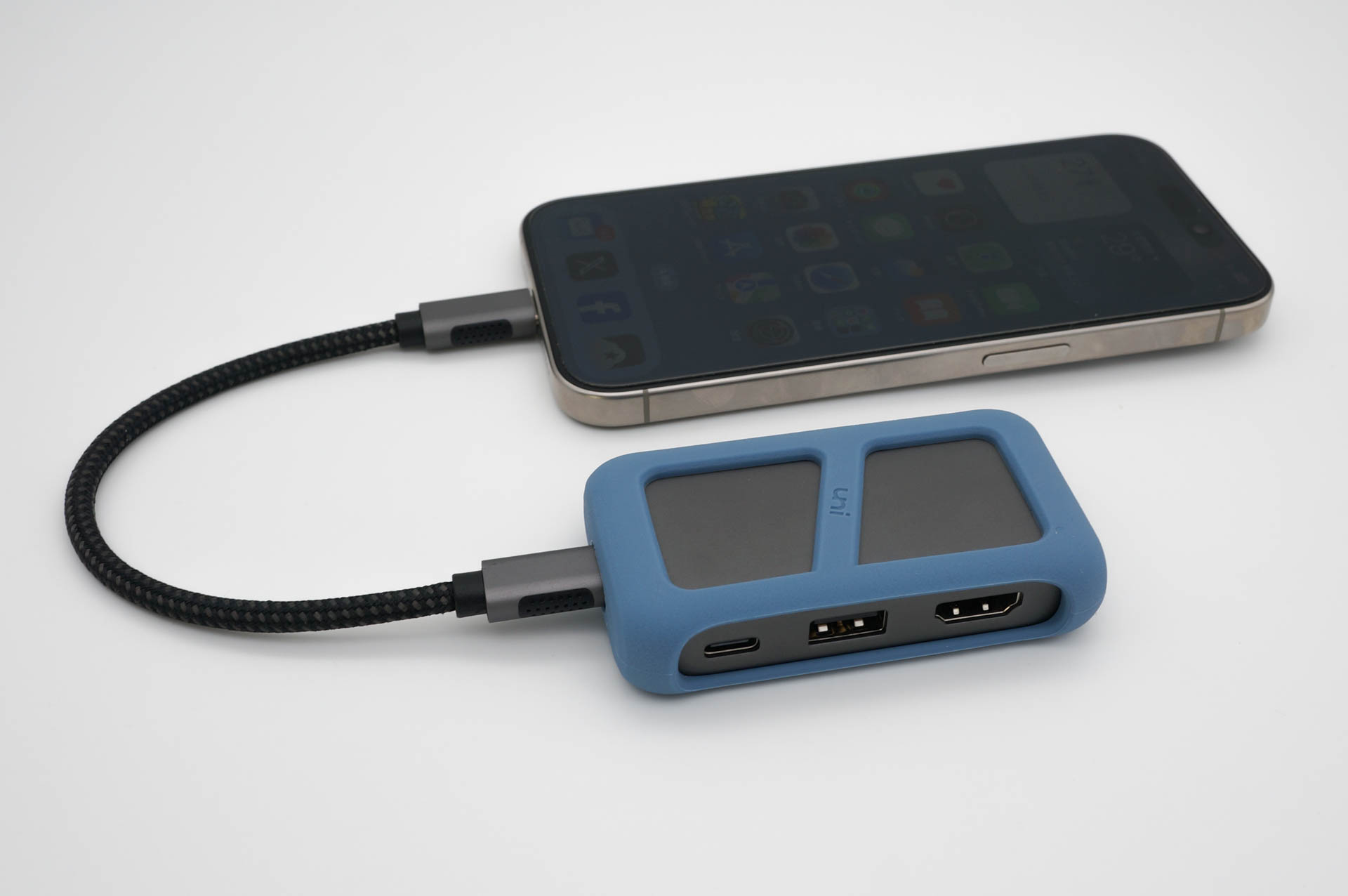 USB-Cハブは1つ持っておくといろいろな場面で役に立ちそう