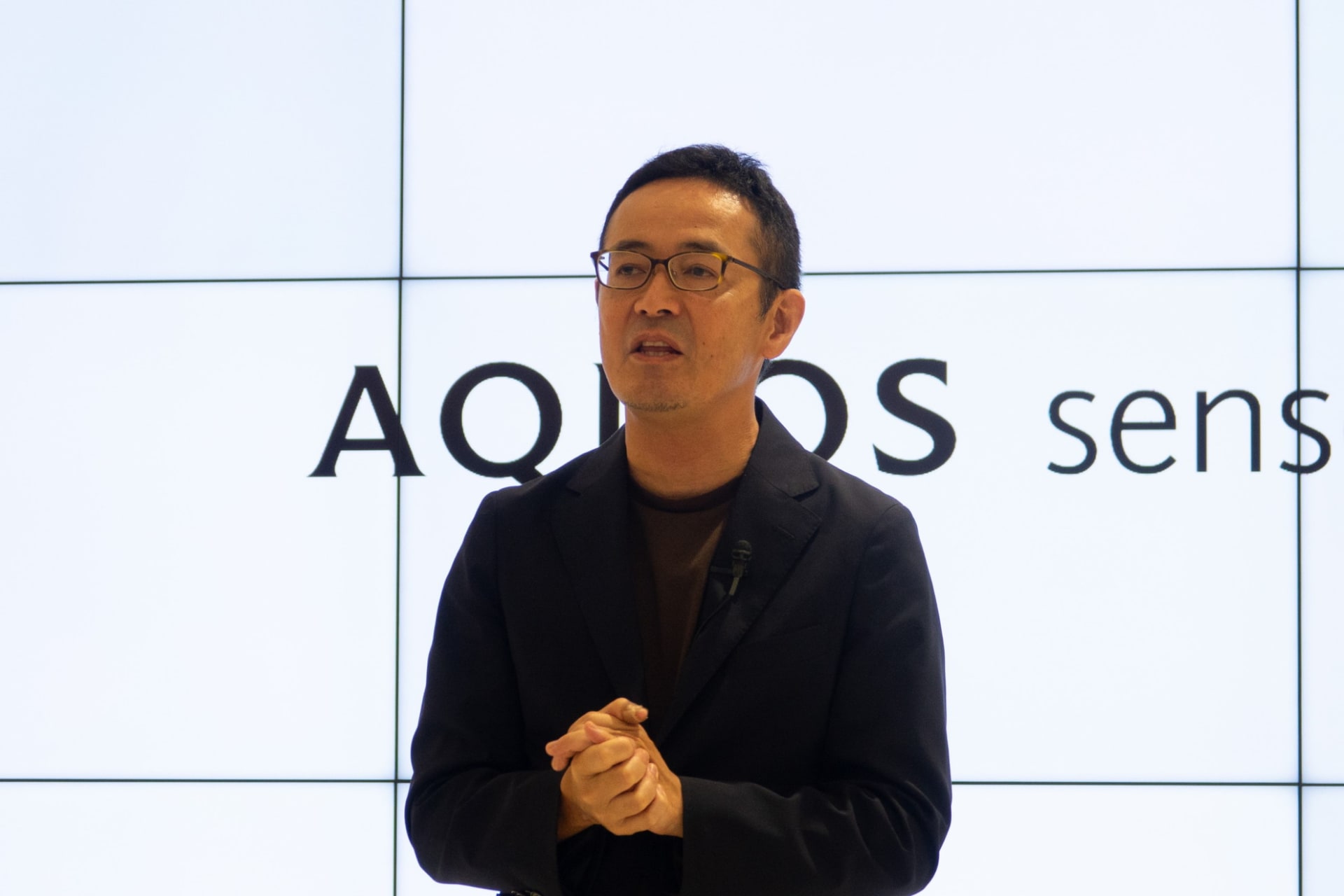 通信事業本部 本部長の小林 繁氏
