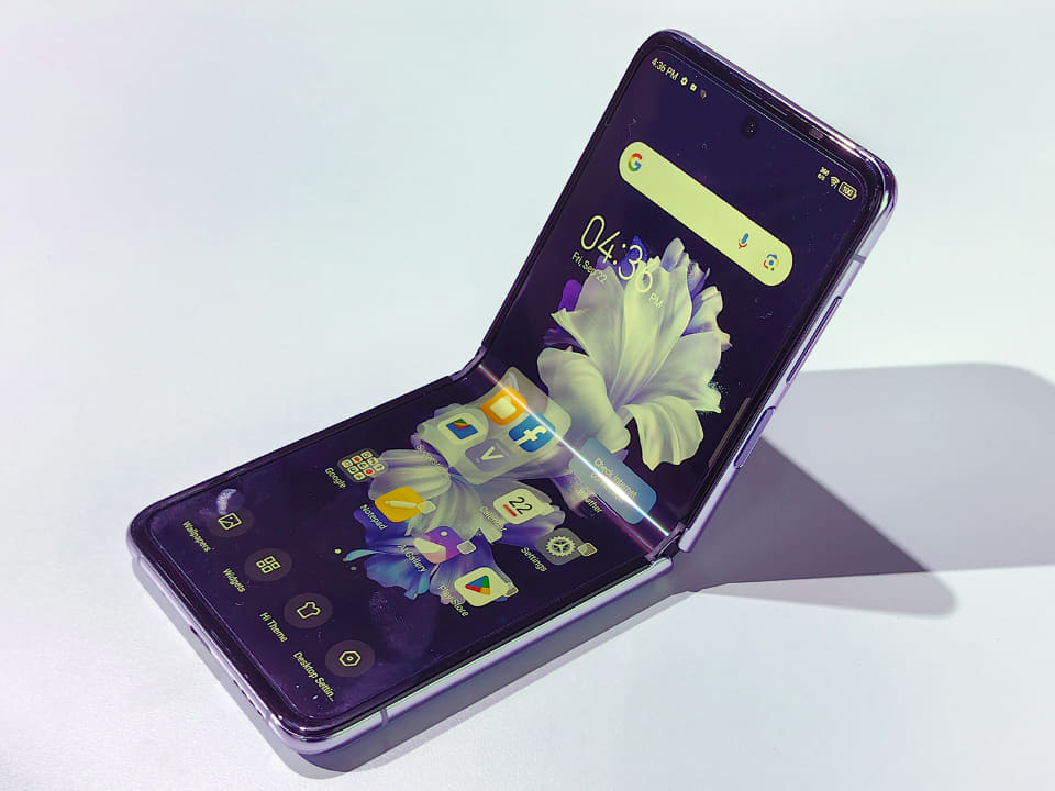 スマートフォン本体 Phantom 中国TECNO、初の折りたたみスマホ「PHANTOM V Fold」を発表