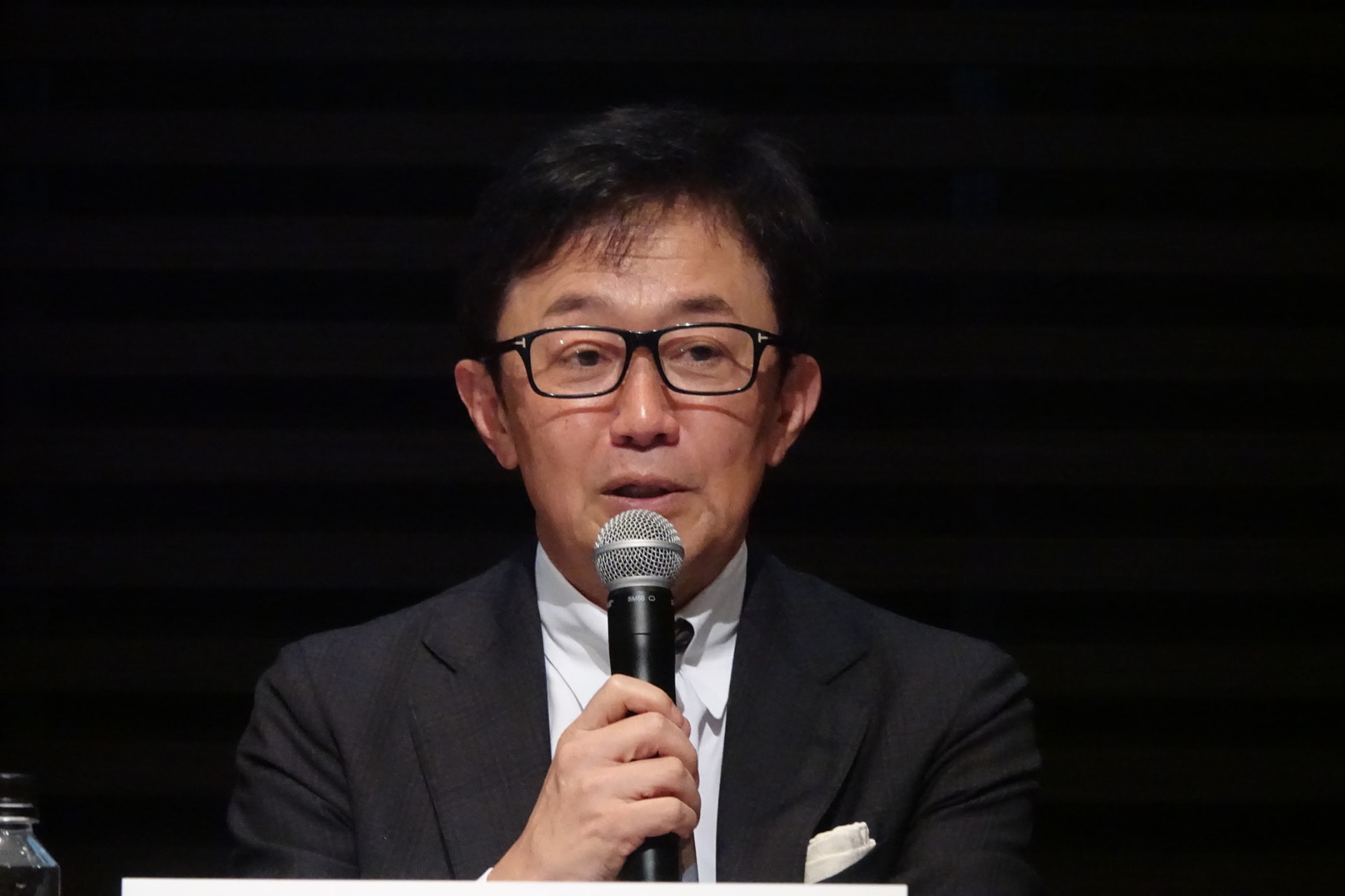 楽天モバイル　鈴木氏