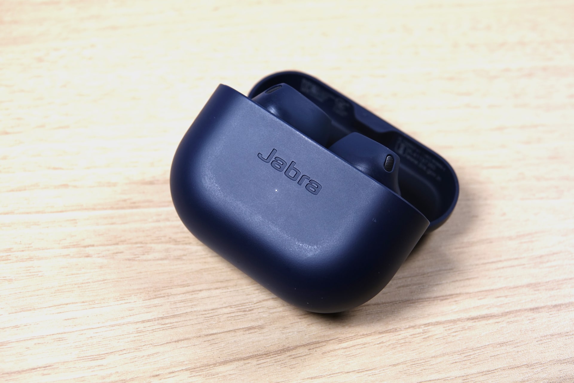 充電ケース