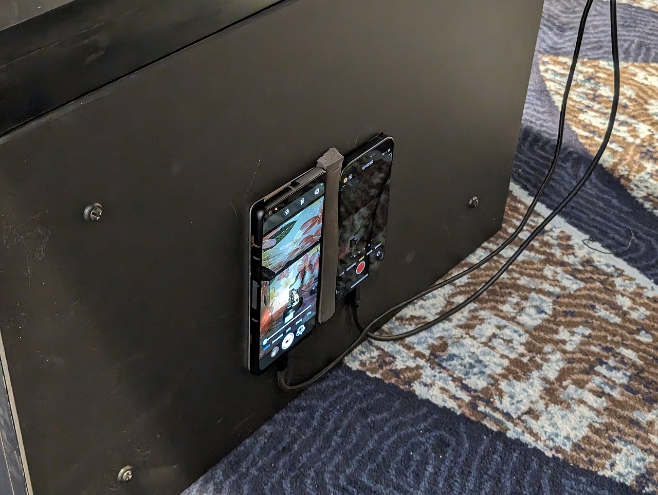 2台のスマホで比較