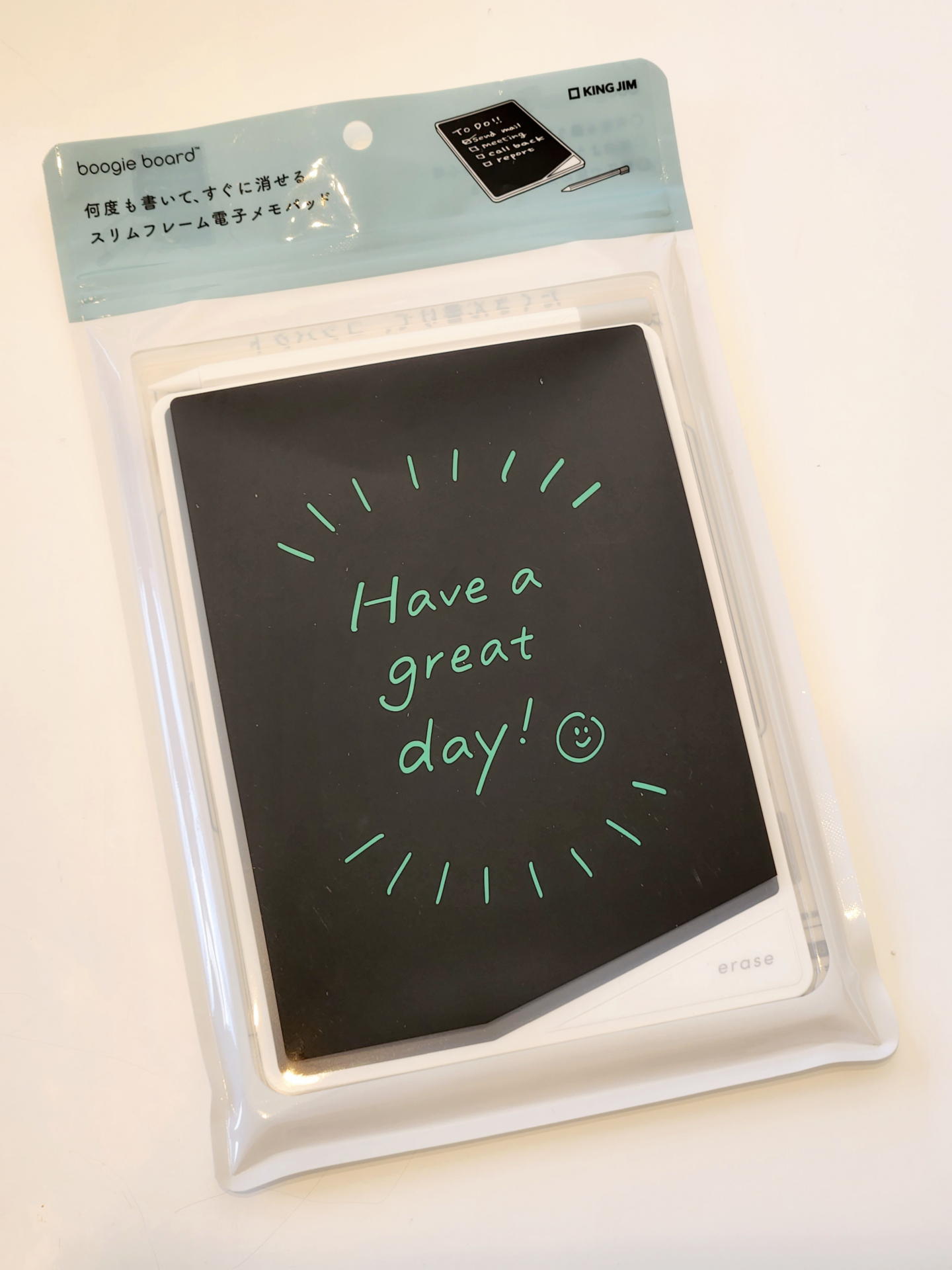 上野のヨドバシカメラで通りがかりに見つけて買った最新のBB-17