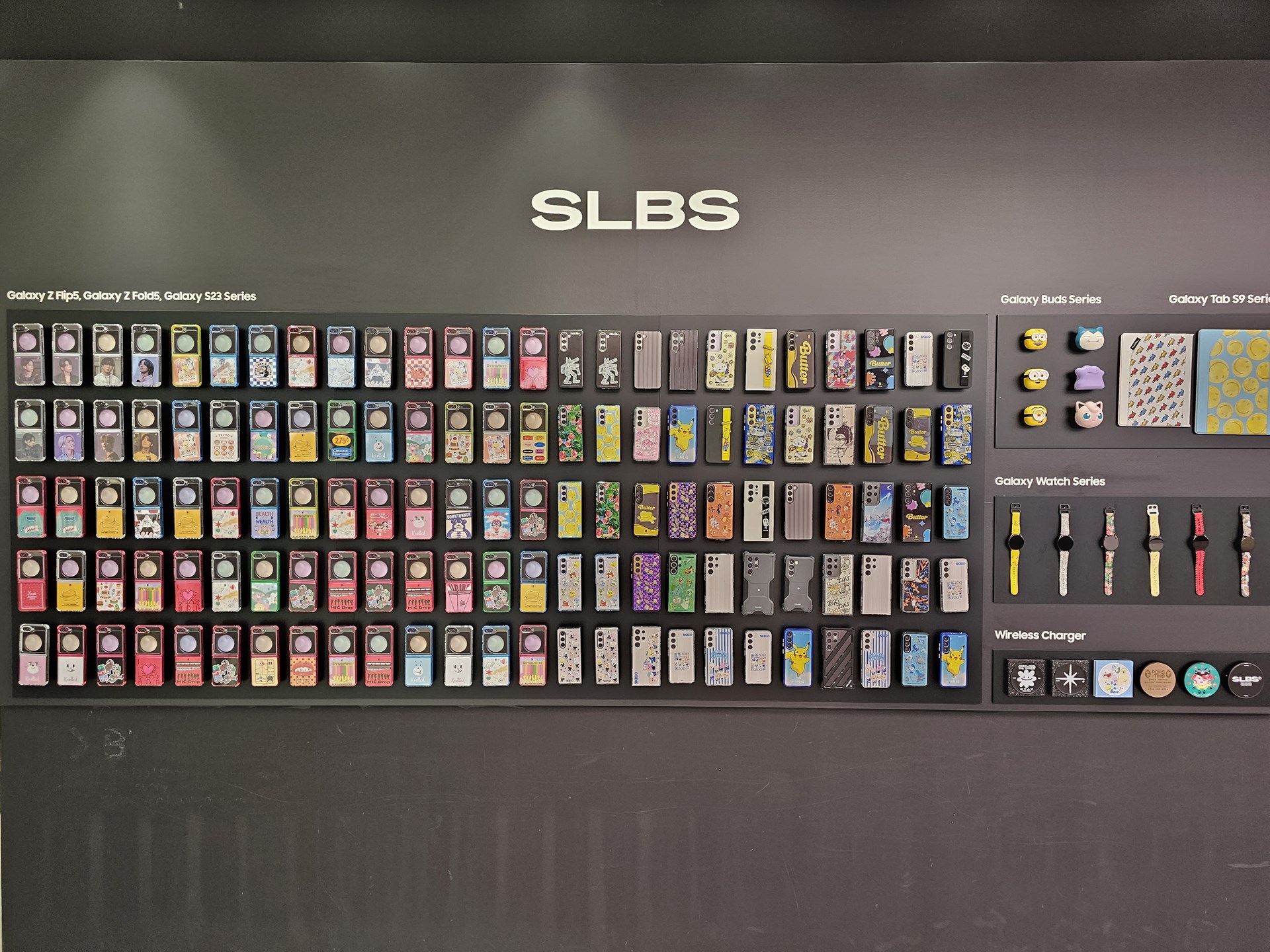 Slash B Slash（SLBS）のケース