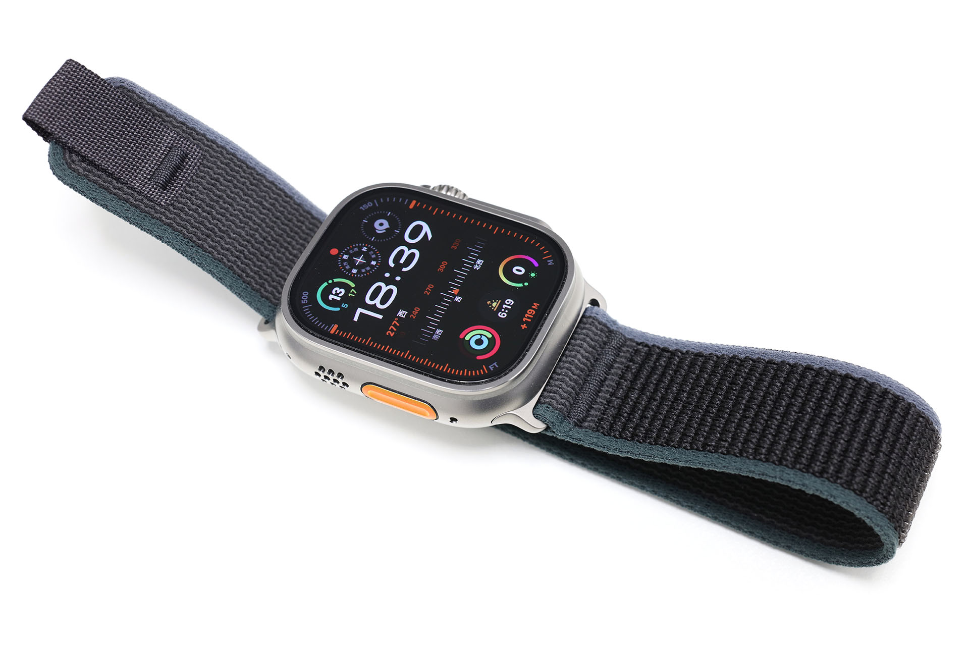 2023年9月22日に発売されたApple Watch Ultra 2。価格は12万8800円。この日には<a href="https://www.apple.com/jp/apple-watch-series-9/" class="strong bn" target="_blank">「Apple Watch Series 9」</a>も発売された。