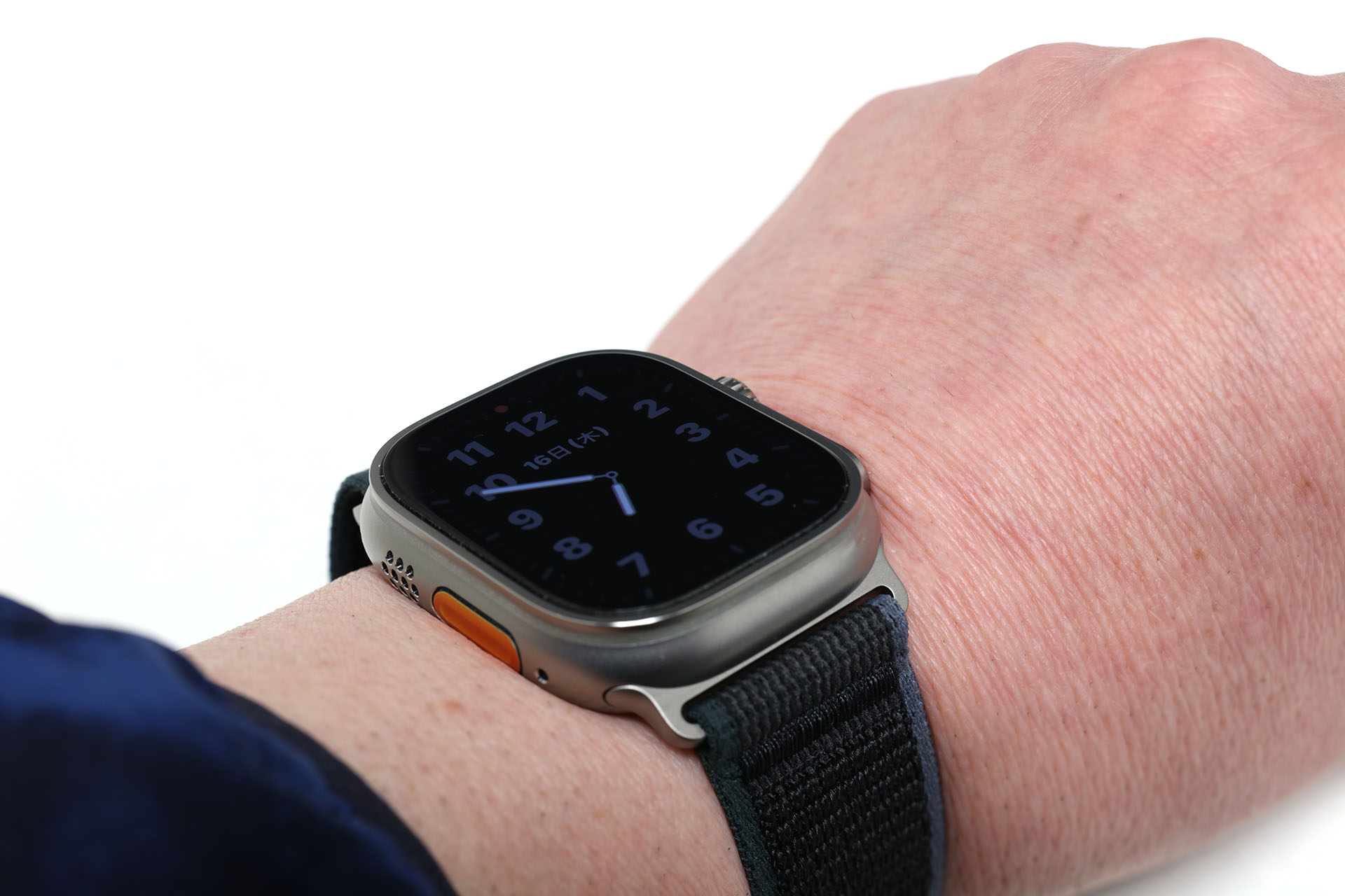 画面がこちらに向いていない状態（表示がアクティブでない状態で）指トントンしても、何も起きない！　これにより意図せず指トントンしても誤操作が非常に出にくい。