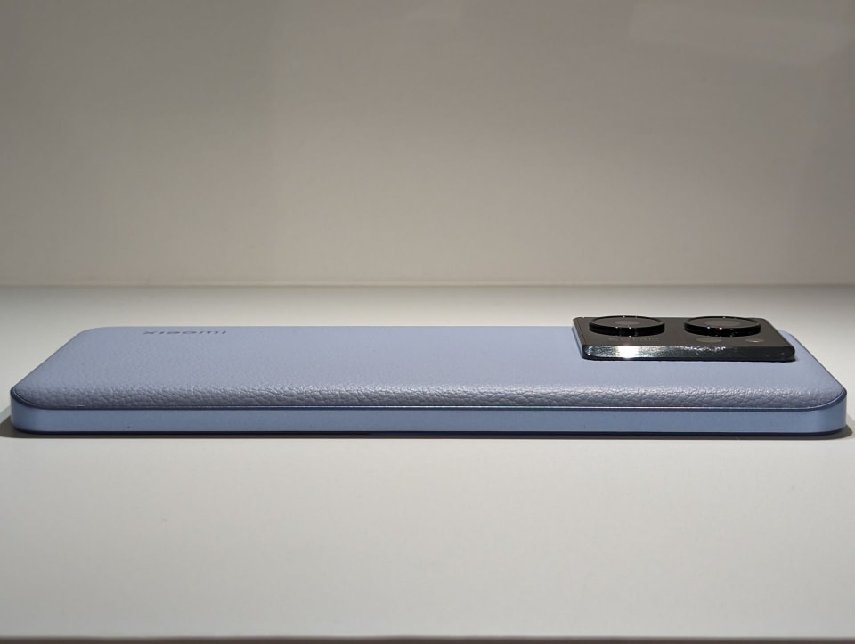 Xiaomi 13T」12月8日発売へ、au／UQ mobileから - ケータイ Watch
