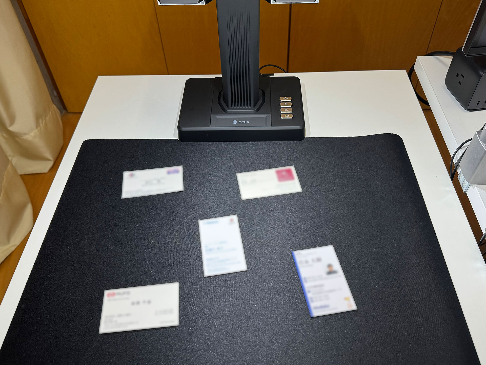 名刺もまとめてスキャン。