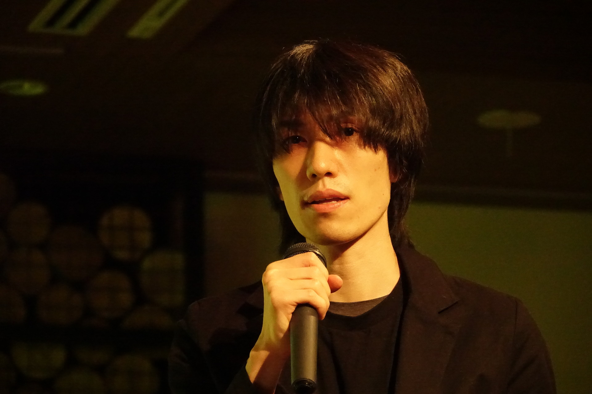 発表の場に登壇したGoogle Play インディーゲーム フェスティバル受賞者の井上達也氏と今冨洸平氏