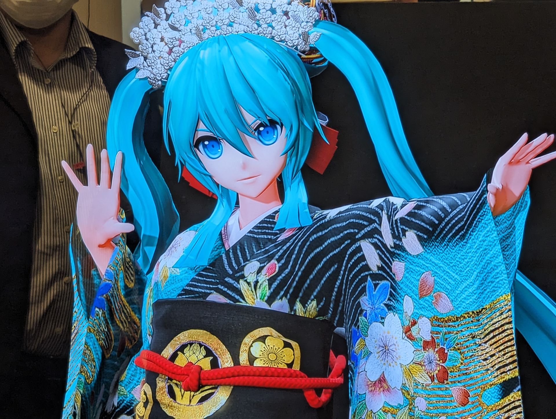 「歌舞伎の決めポーズを」というリクエストにも対応（C）CFM