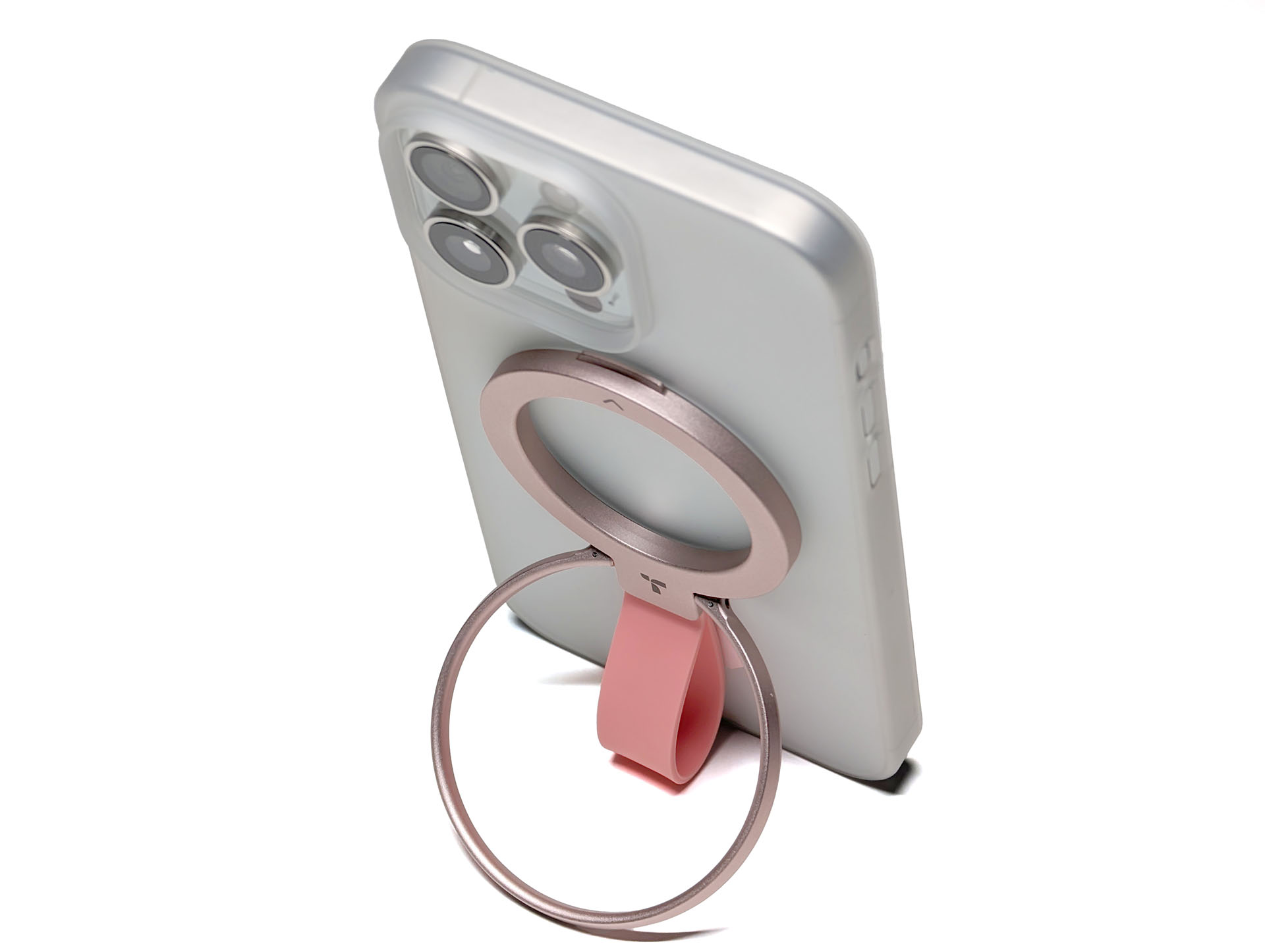 金属のリングはスタンドとして機能する。