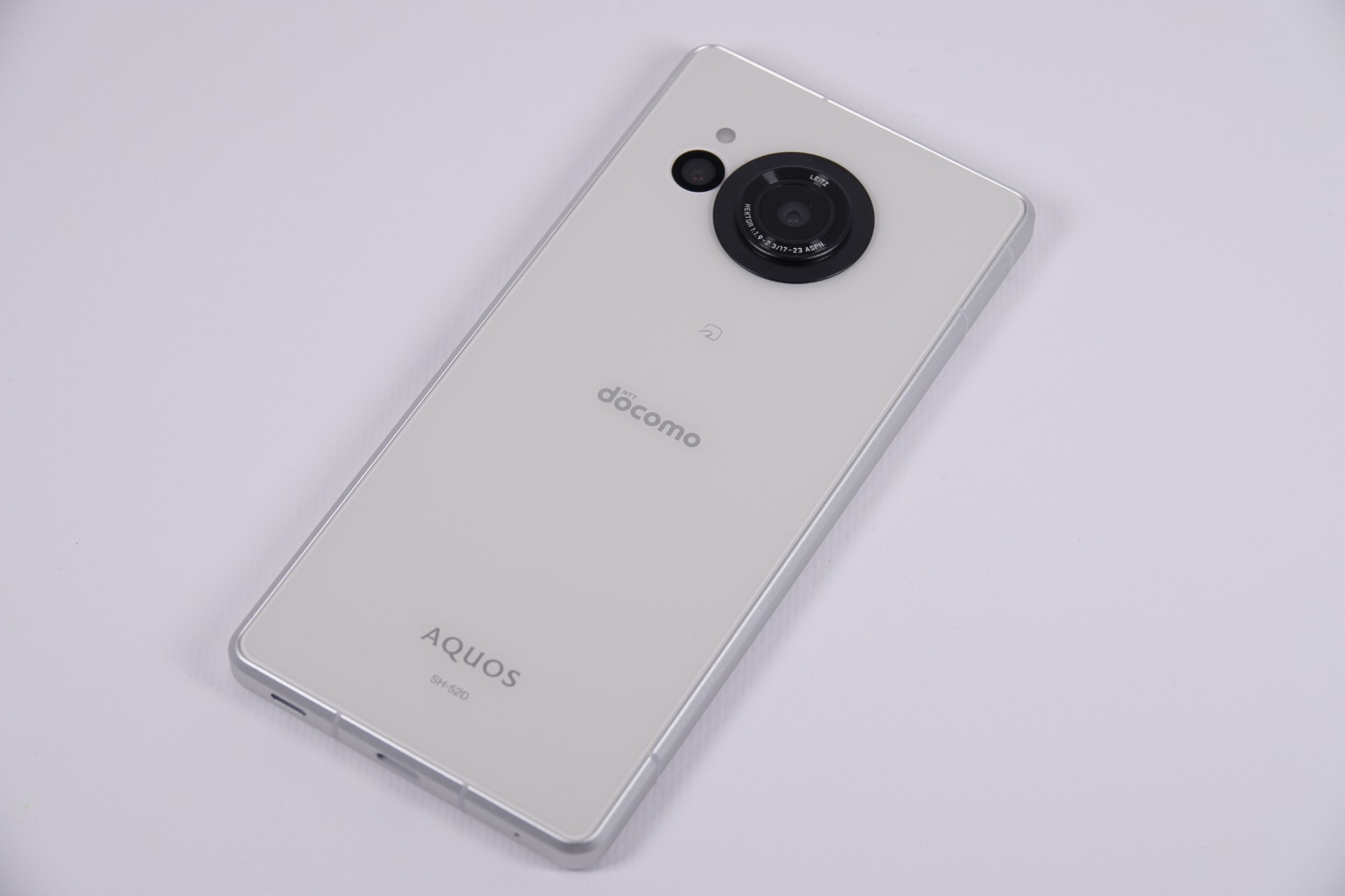 AQUOS R8も即時修理できる