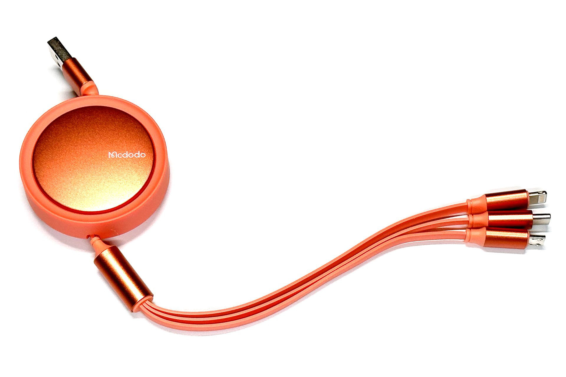 こんな3in1 USBケーブルを使っていた。両側巻き取り式USBケーブルで、基本的に充電専用。