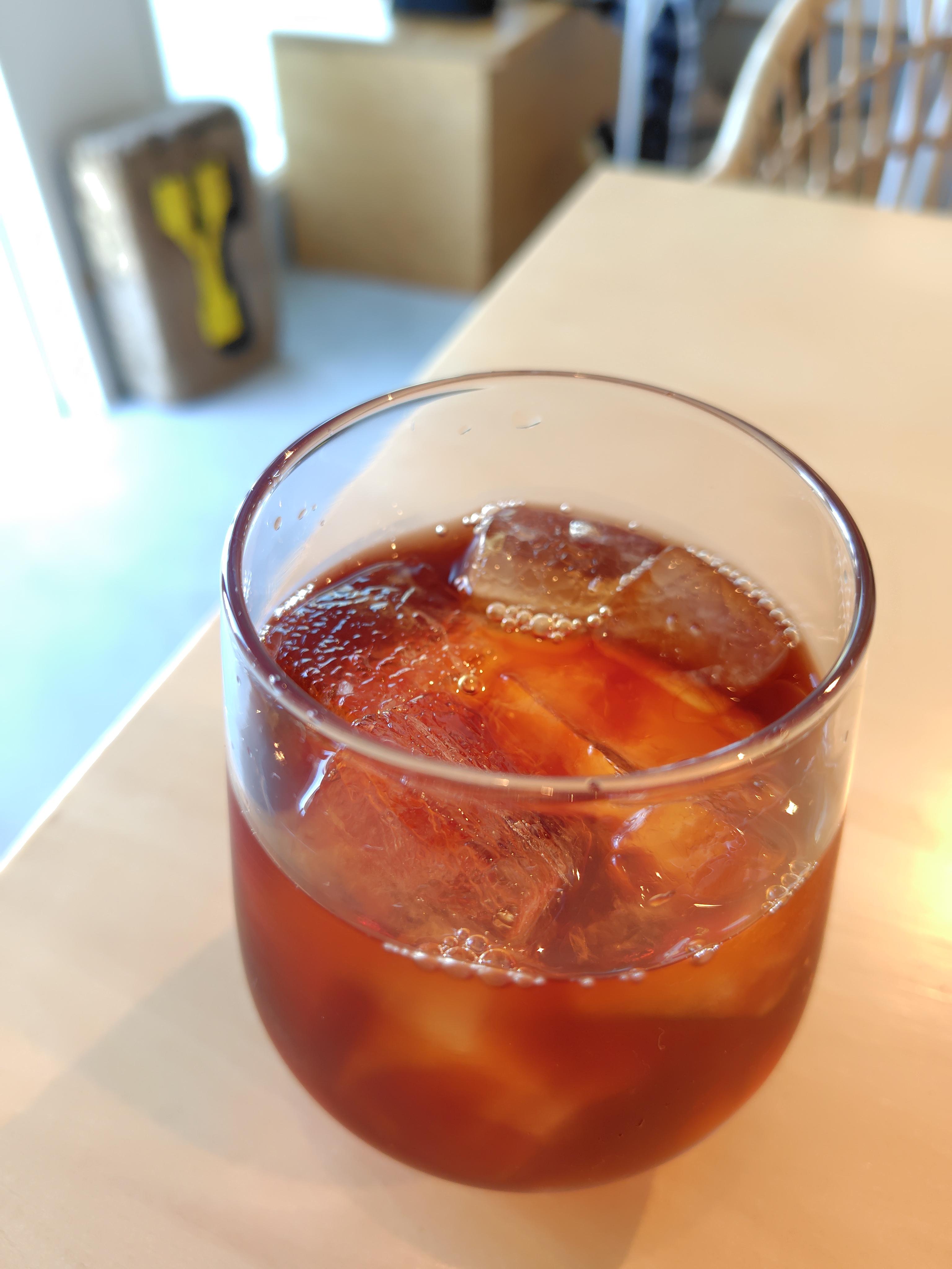 全画素位相差AF、被写体認識は良好だ。思ったところにスッとフォーカスが来てくれる。センサーが大きいのでボケもナチュラルで好印象だ