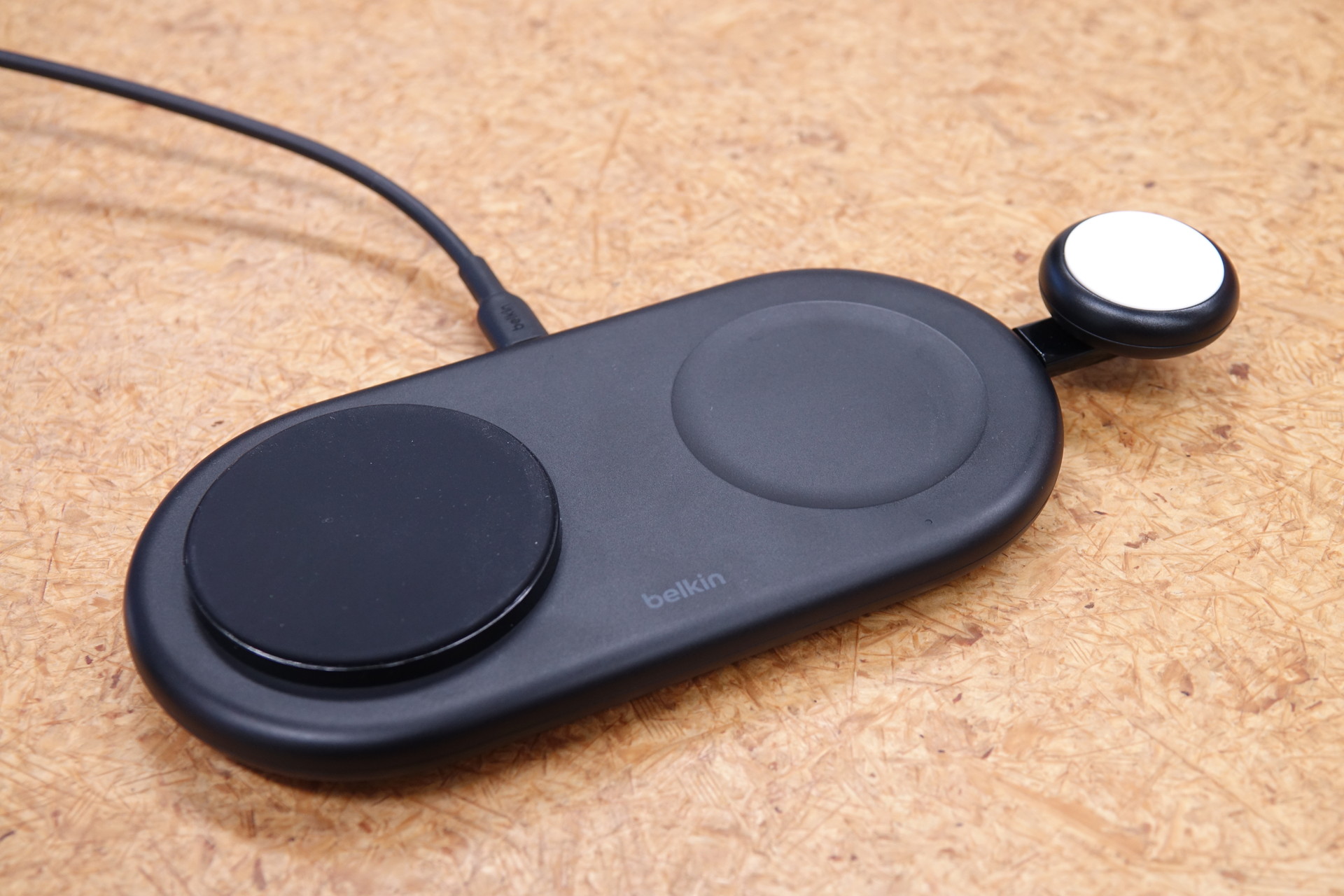 Belkin Qi2 3-in-1 ワイヤレス充電パッド