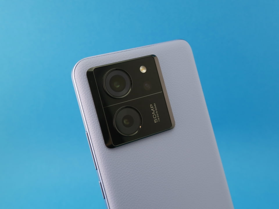 Xiaomi 13T Pro」、120W急速充電対応の“神ジューデン”スマートフォン