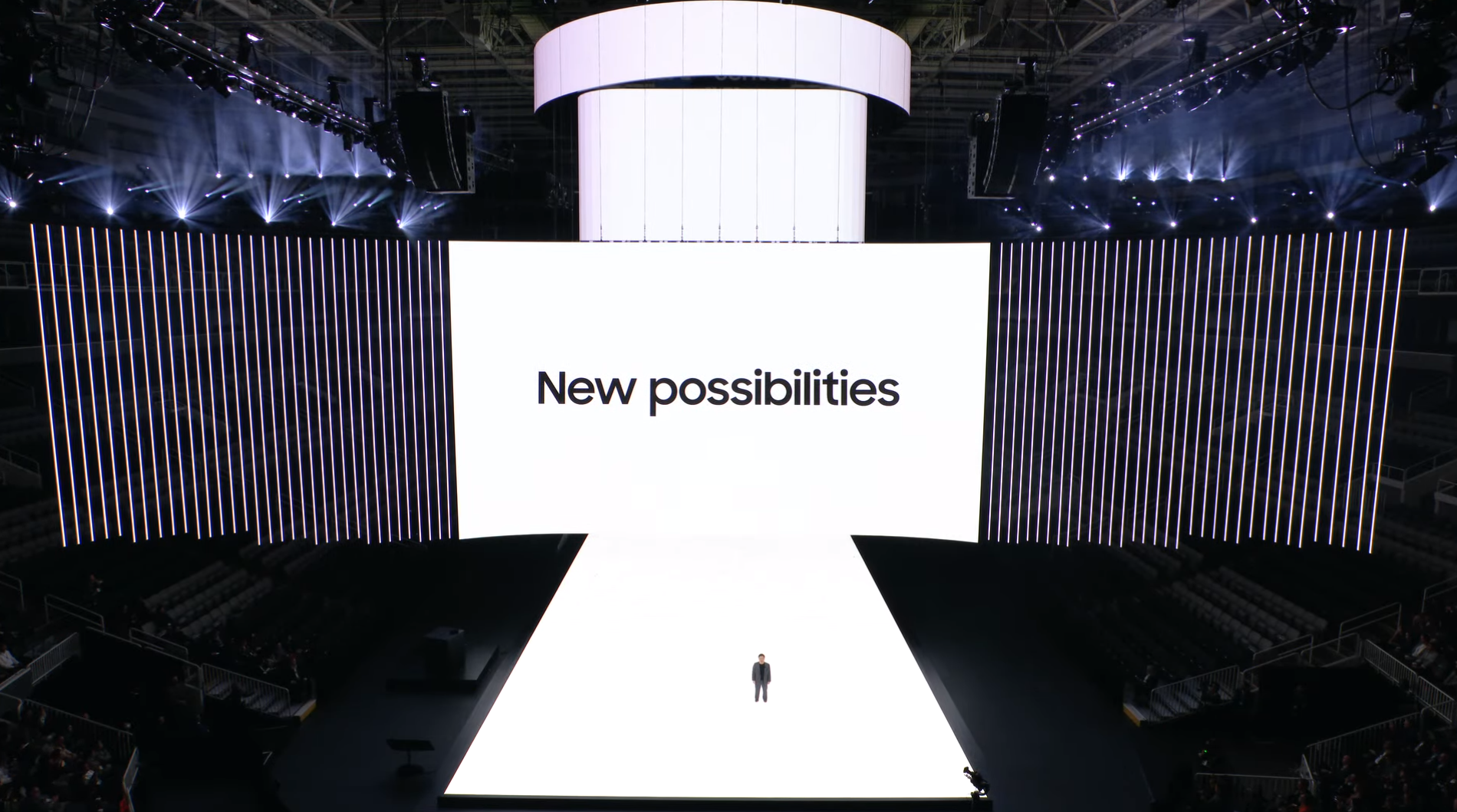 サムスン電子のTM・ロー氏がアピールしたキーワードは「新たな可能性（New possibilities）」