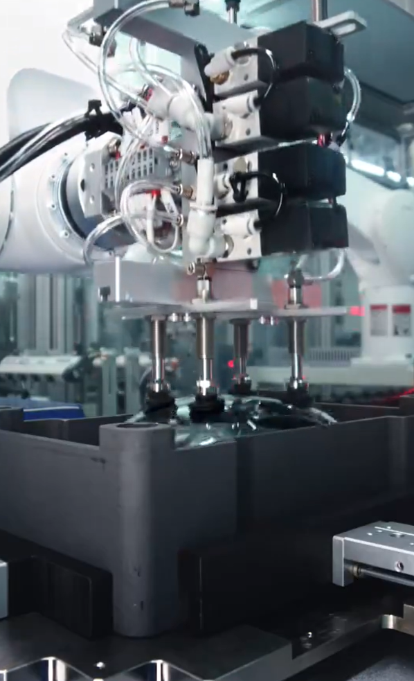 ティム・クックCEOが投稿した動画より