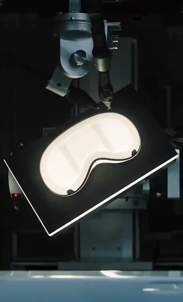 ティム・クックCEOが投稿した動画より