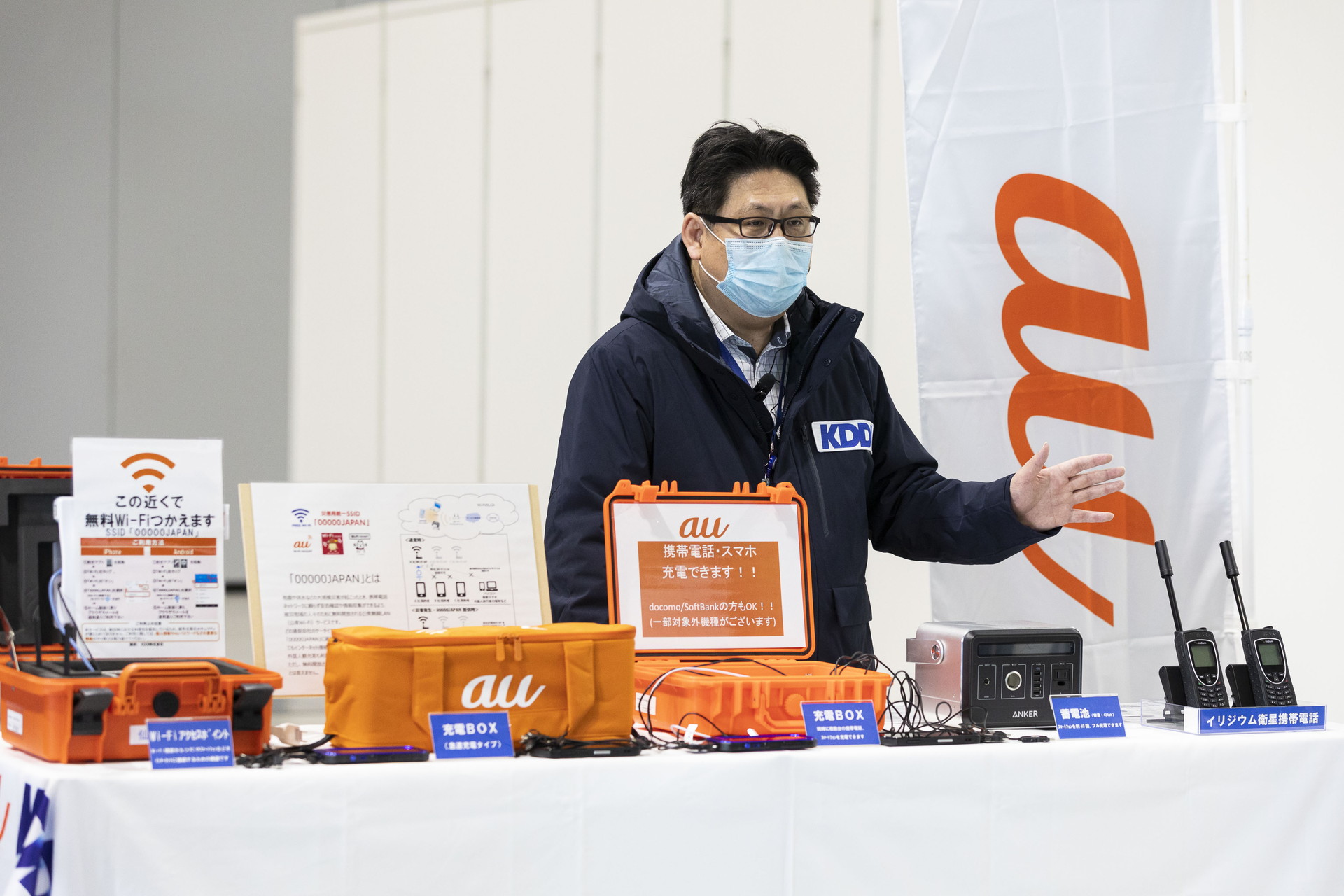 避難所への支援ブースの設営