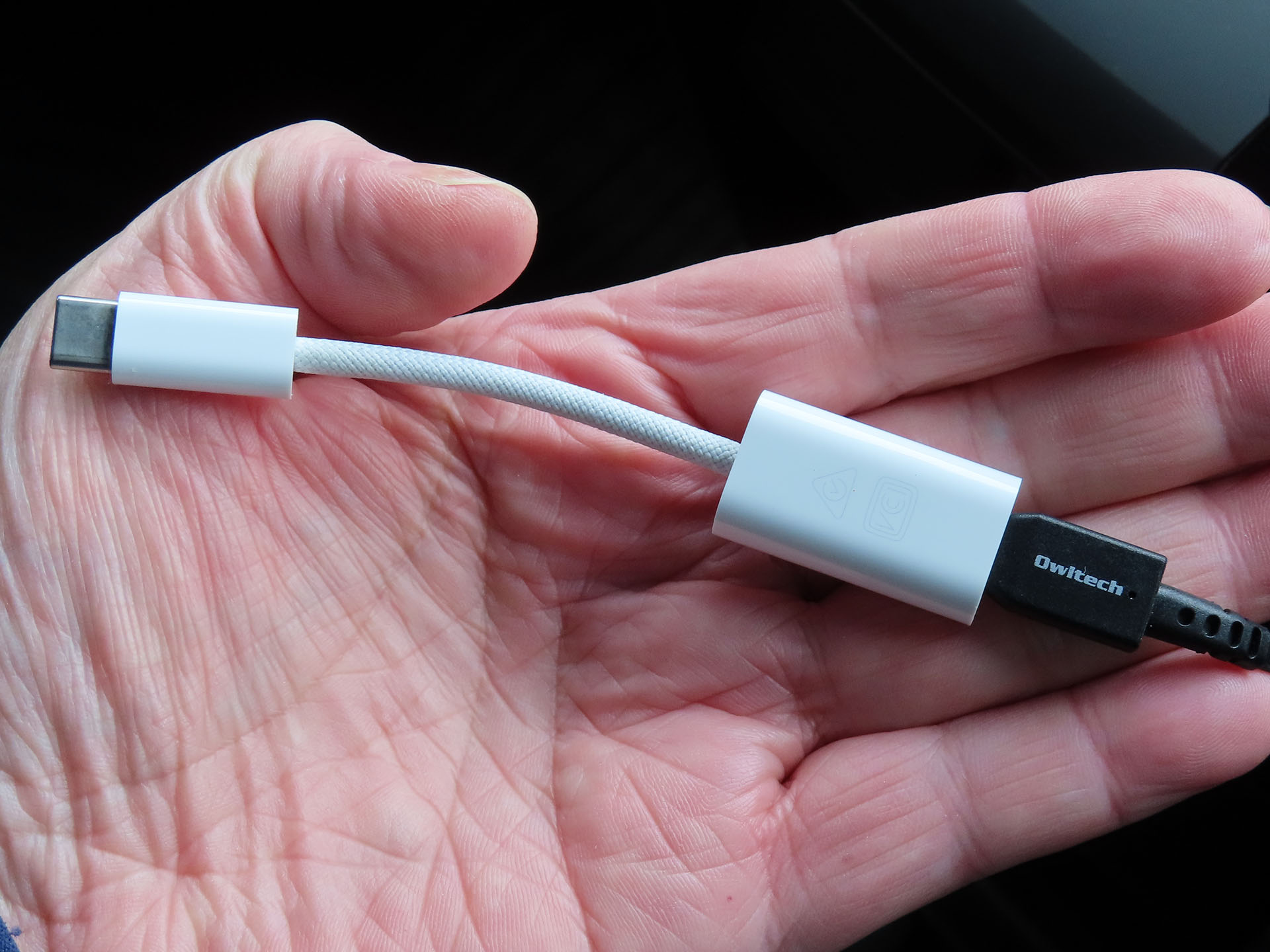 LightningをUSB-Cに変換！