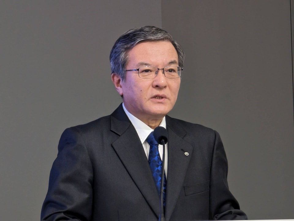 NTT島田社長「irumoが売れている」「ドコモは頑張っている」、第3