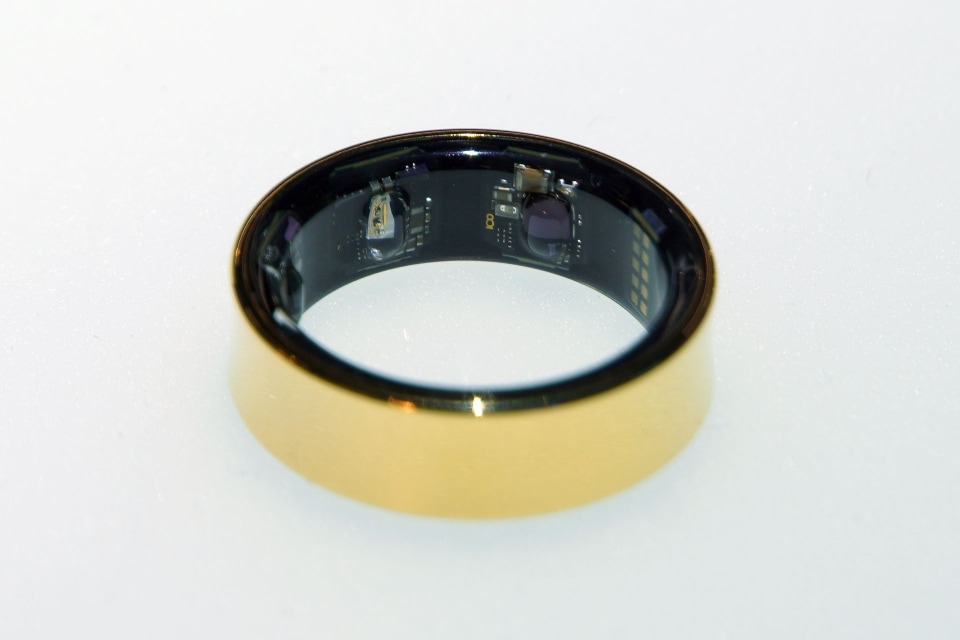 サムスンの指輪型デバイス「Galaxy Ring」のデザインをチェック