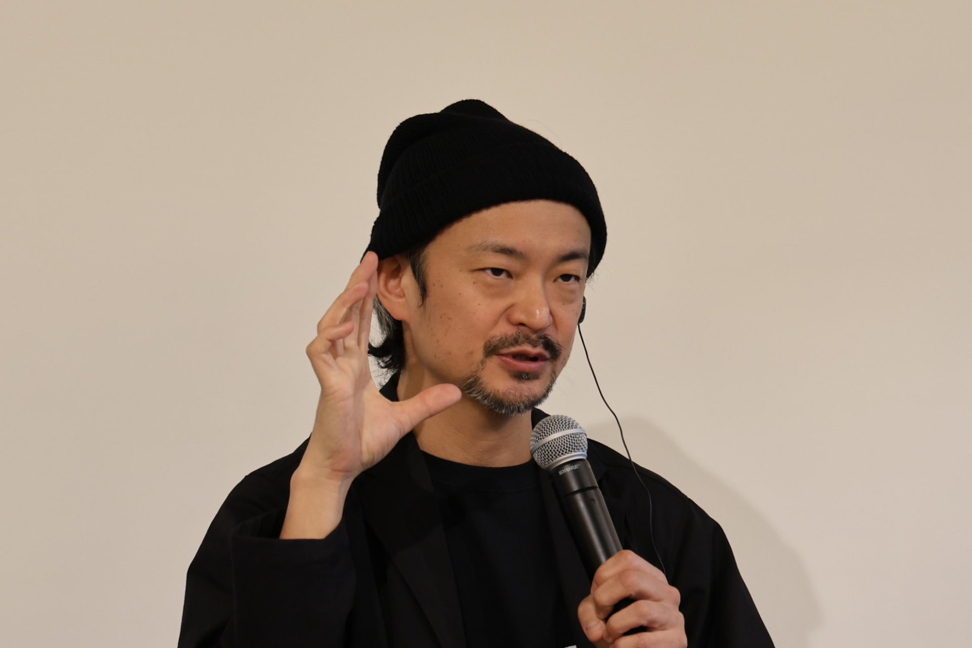 ライゾマティクス 真鍋氏