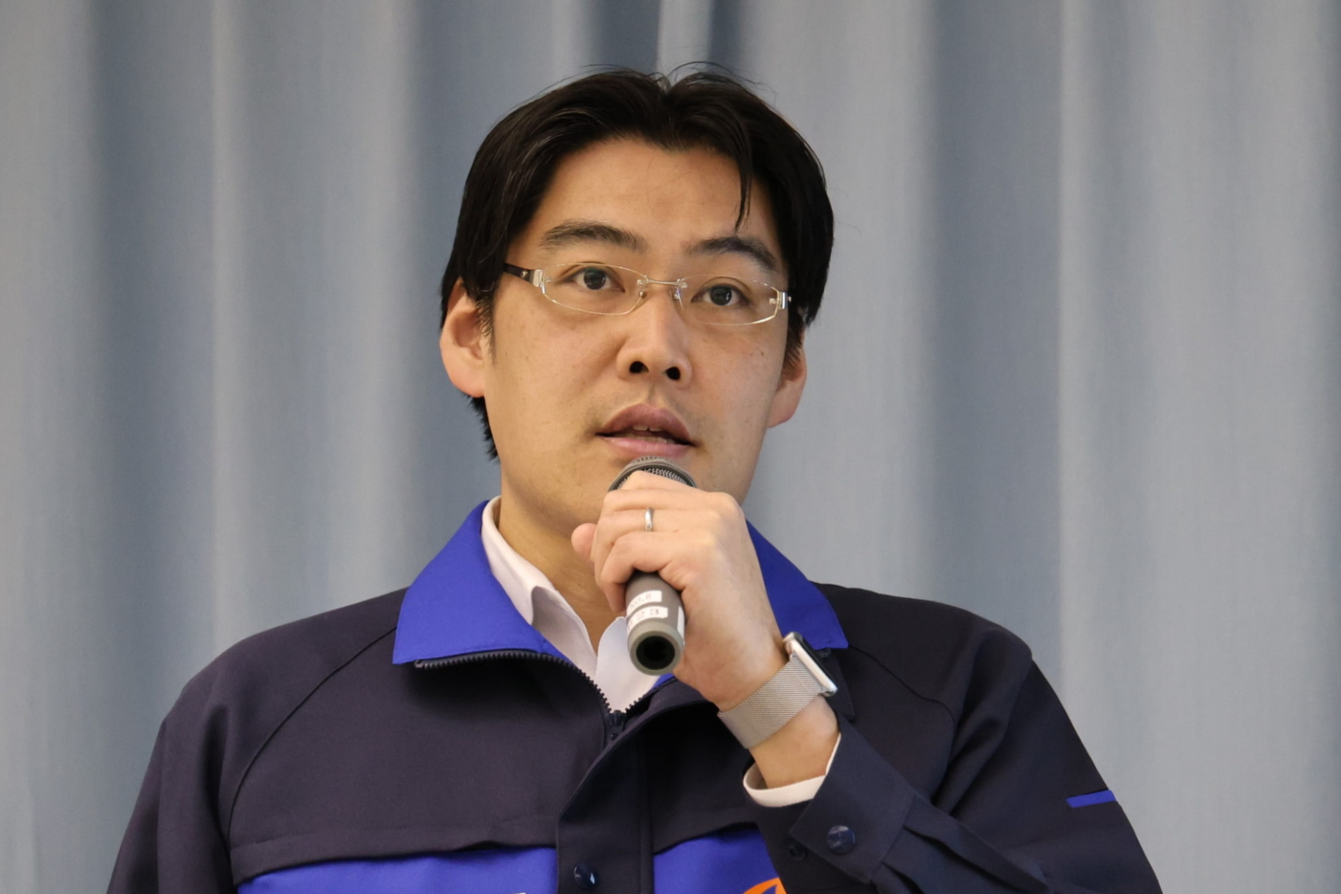 KDDI 技術統括本部 技術企画本部 カーボンニュートラル推進室 室長の市村 豪氏