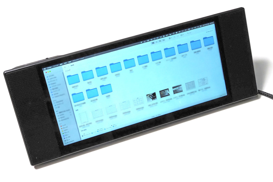 久々にヘンなディスプレイ買ったゼ!!! OFIYAAブランドの細長