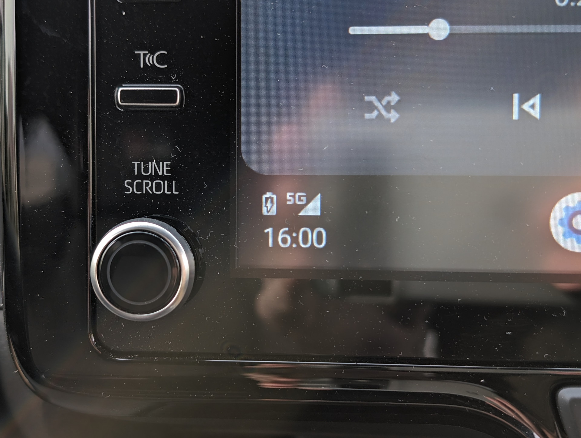 充電中になるけど実際は充電されない……ことが多い