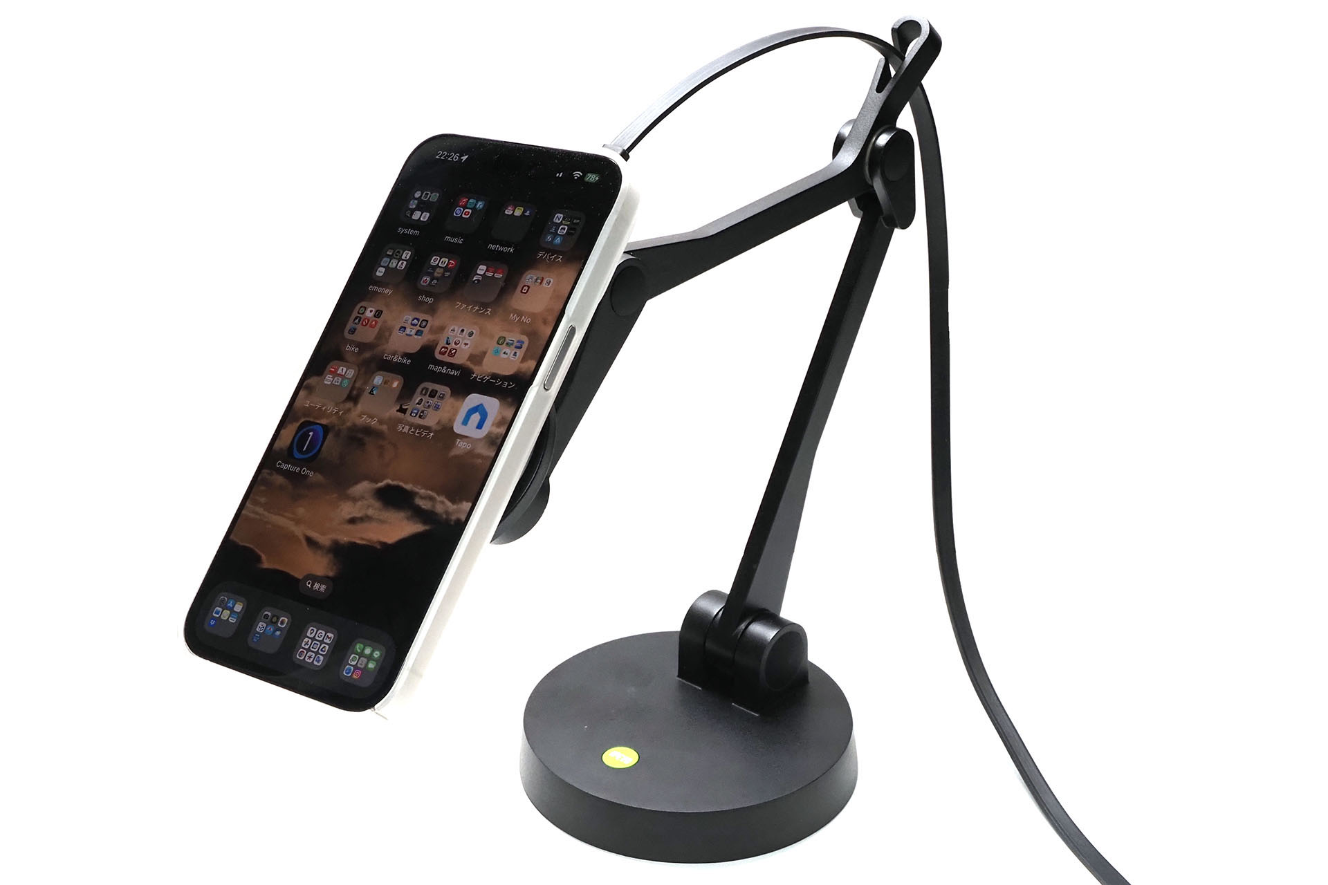 さらにiPhoneをセット。