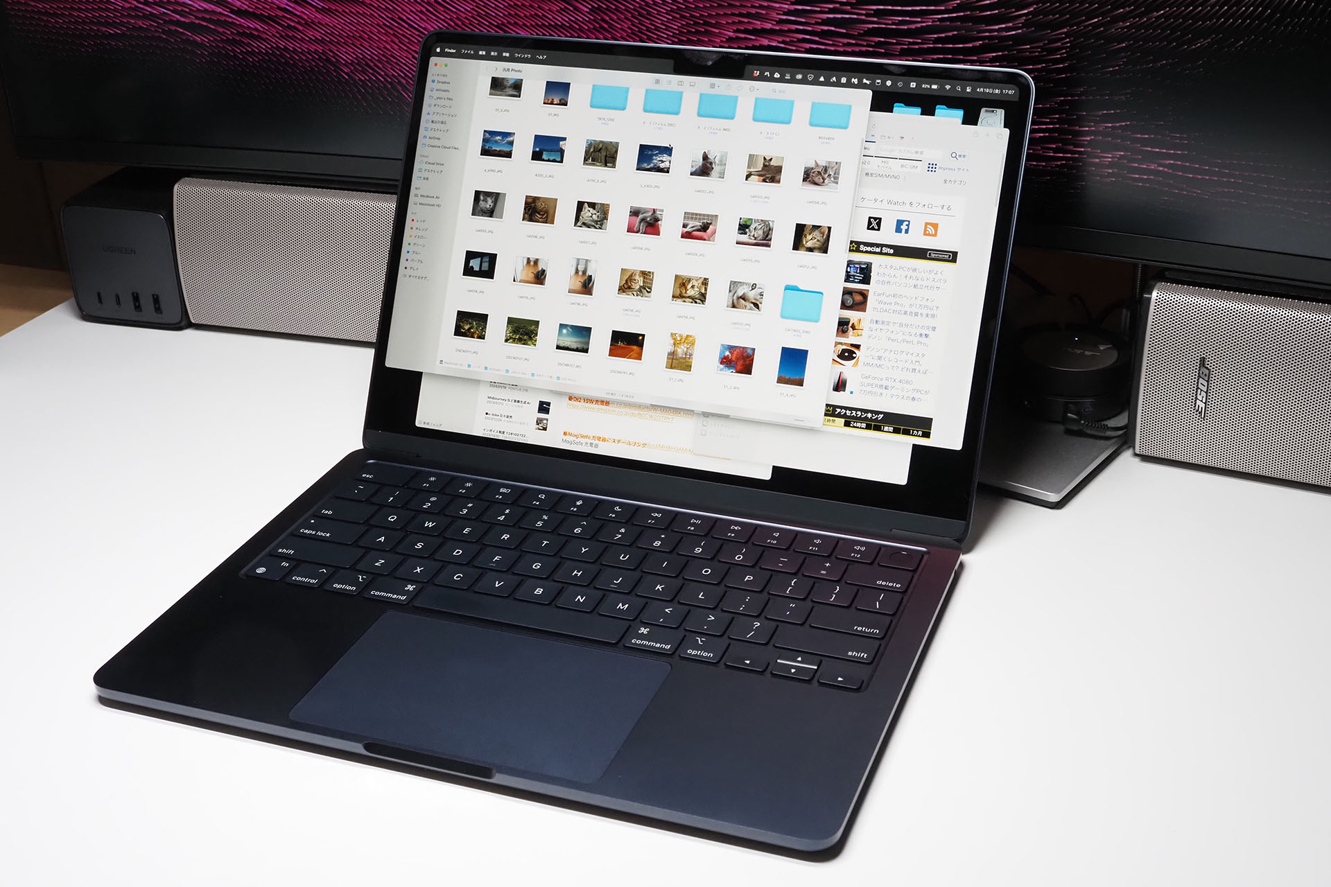 Mac Studioと新しいM3 MacBook Air 13インチは、移行アシスタントを使ってThunderbolt 3/USB 4接続（最大40Gbps）で接続して行った。2時間くらいで移行できた……ように記憶している。