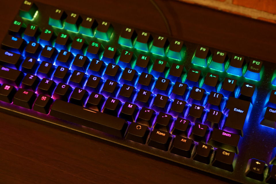 ゲーマーじゃないけど、ラピッドトリガーな東プレのゲーミング