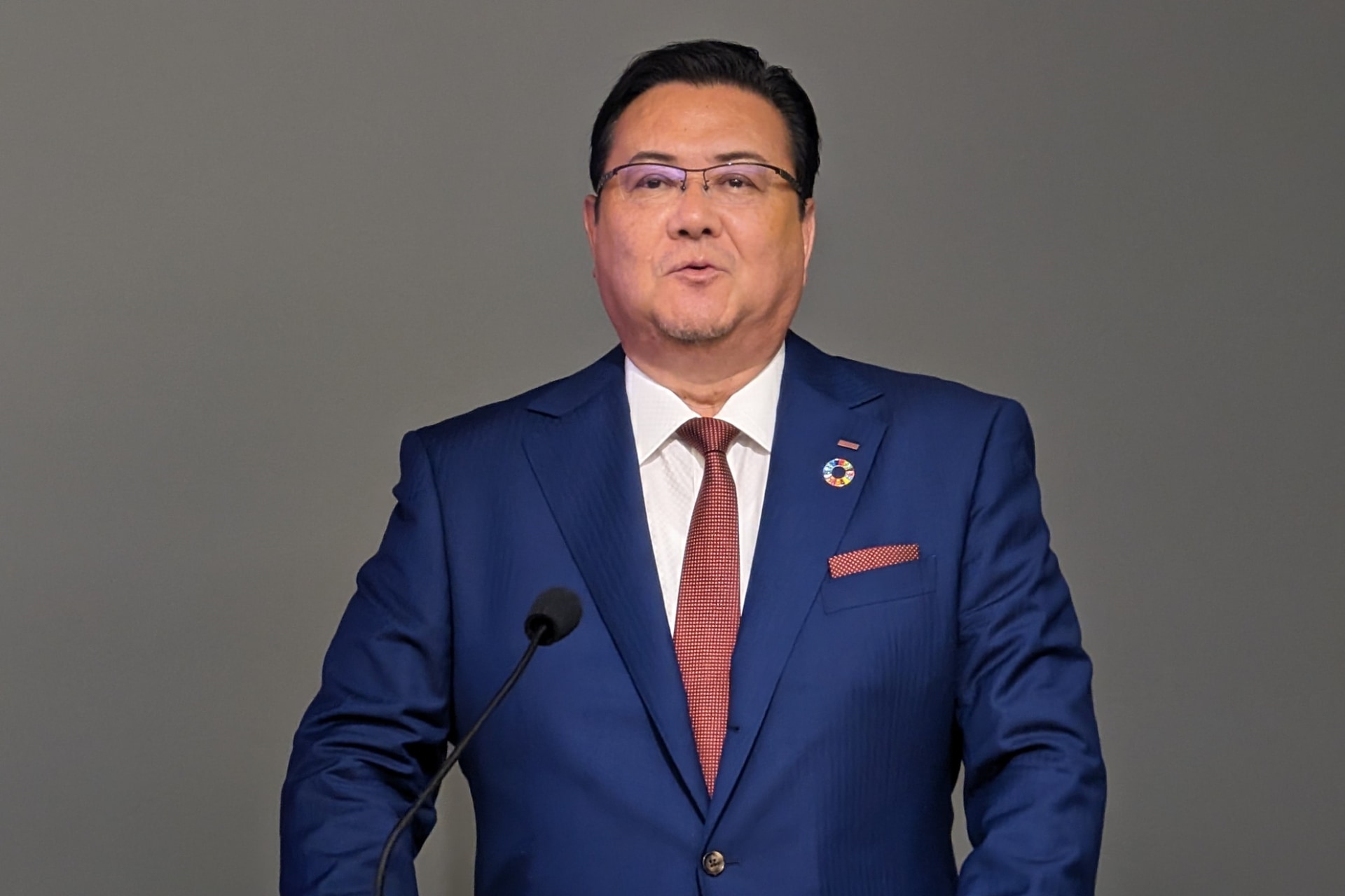 井伊基之代表取締役社長