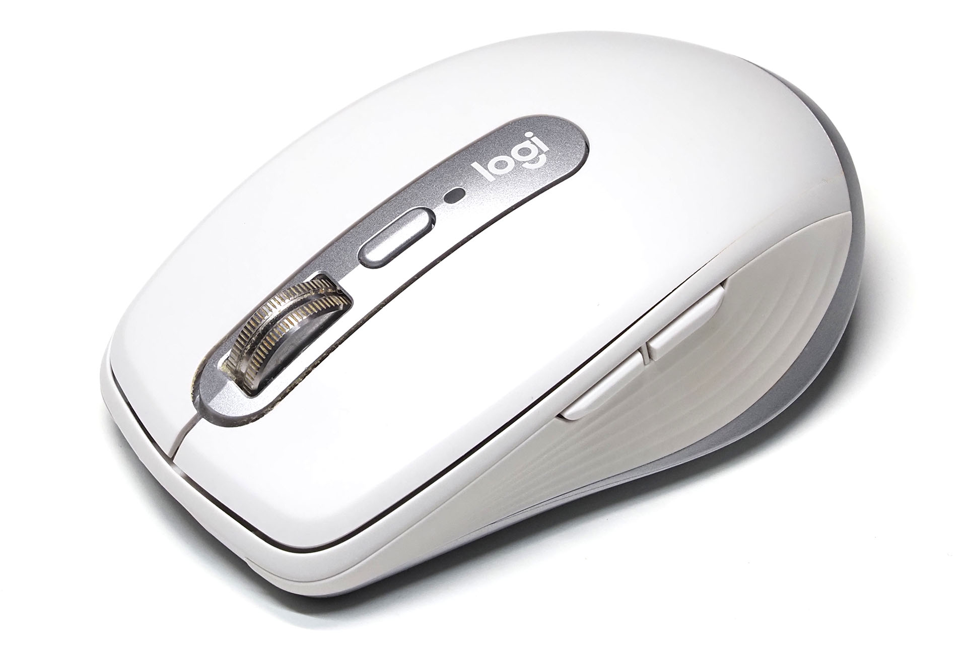 コンパクトだが優れた機能性を多々持つMX Anywhere 3 for Mac。トップクラスの使用感があるモバイル系マウスだと感じる。