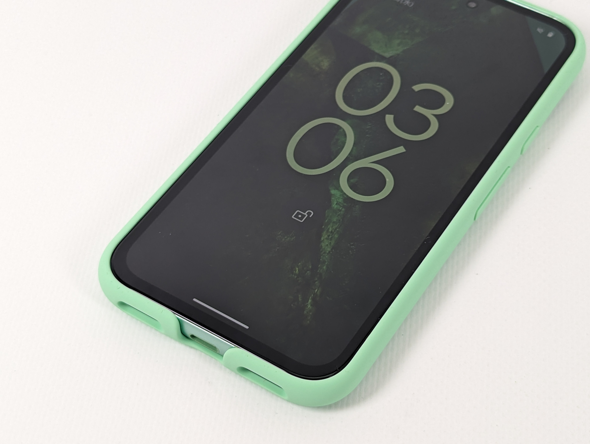 ケース装着時（2）