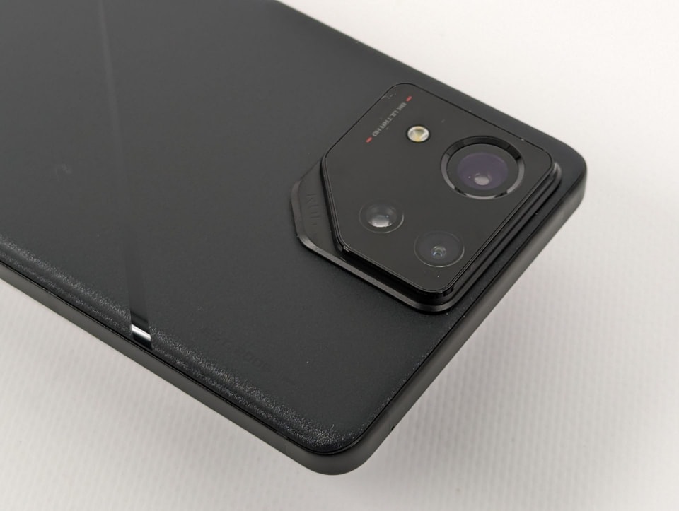 ROG Phone 8 Pro」クイックフォトレビュー] - ケータイ Watch