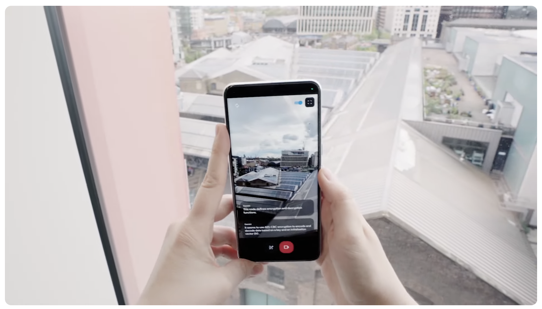 窓の外の景色から、居場所を推測